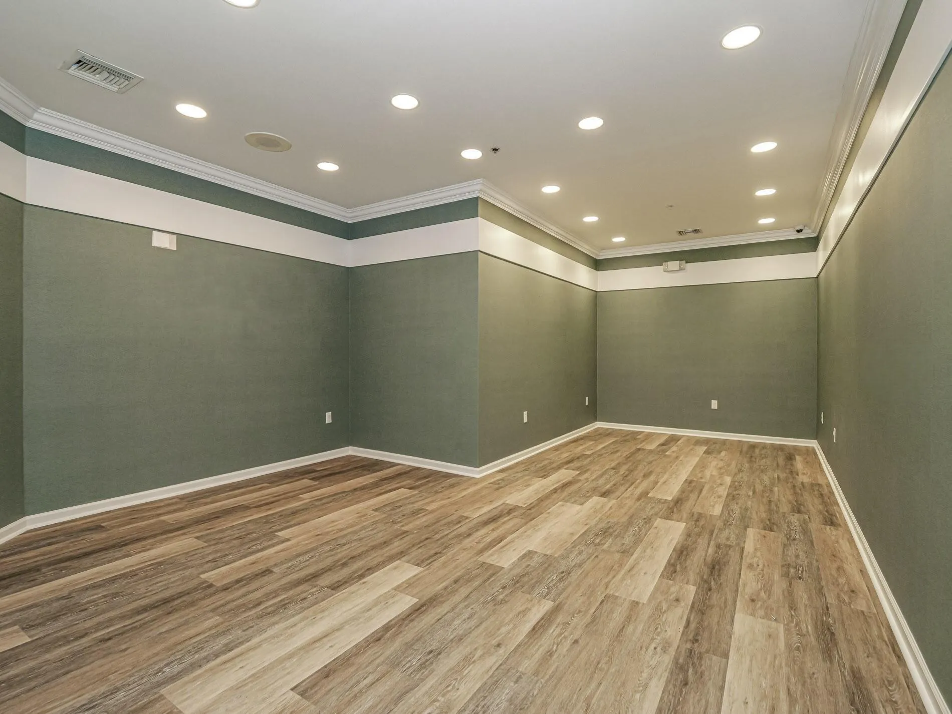 3755 7th Terrace, #303 A & B