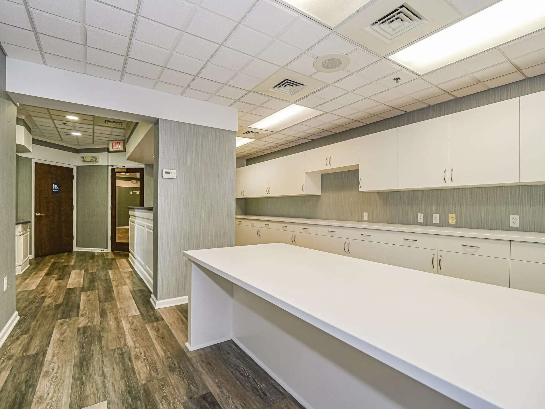 3755 7th Terrace, #303 A & B