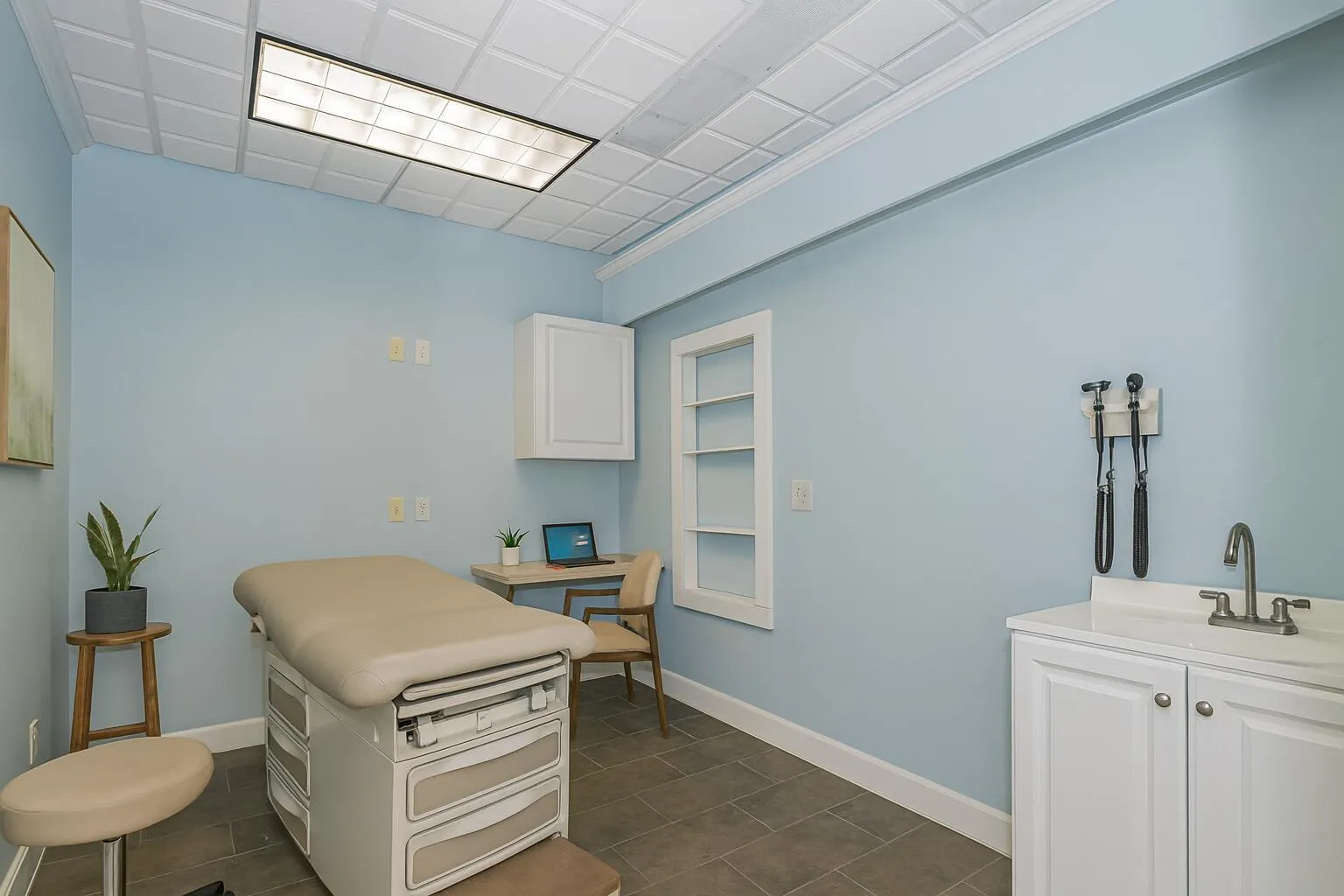 3755 7th Terrace, #303 A & B