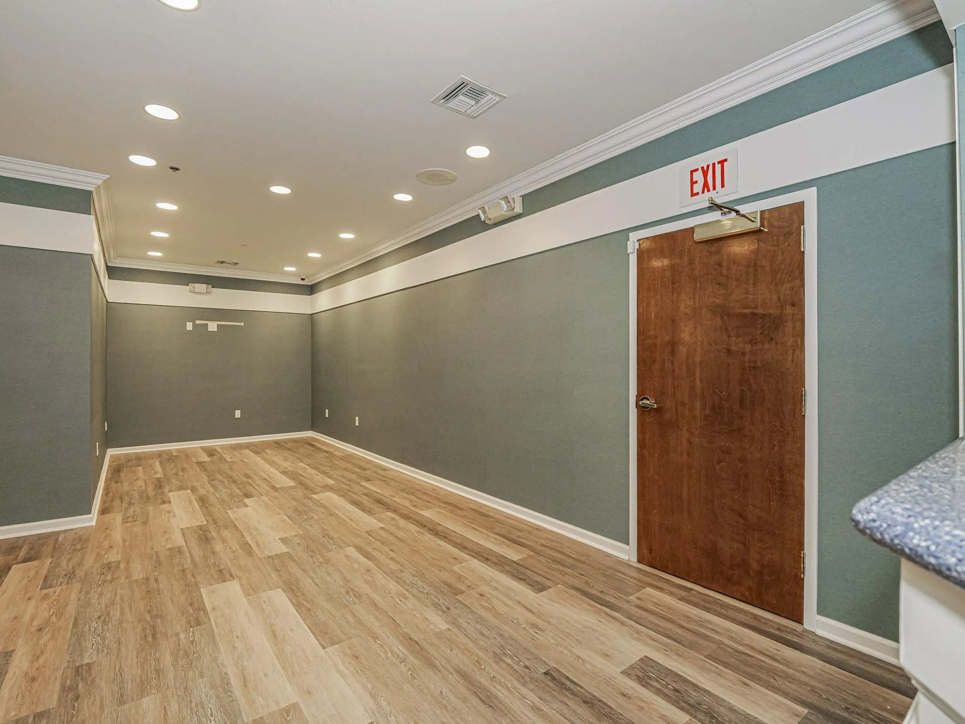 3755 7th Terrace, #303 A & B