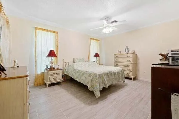 6531 SE Federal Highway, #Q108