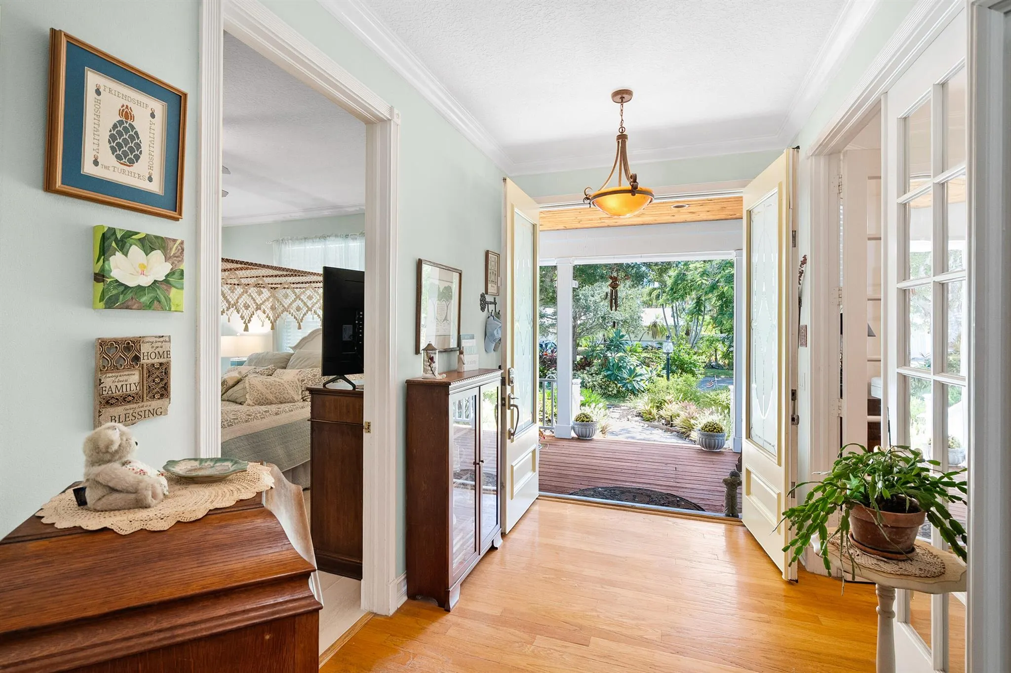 4 Lantana Lane