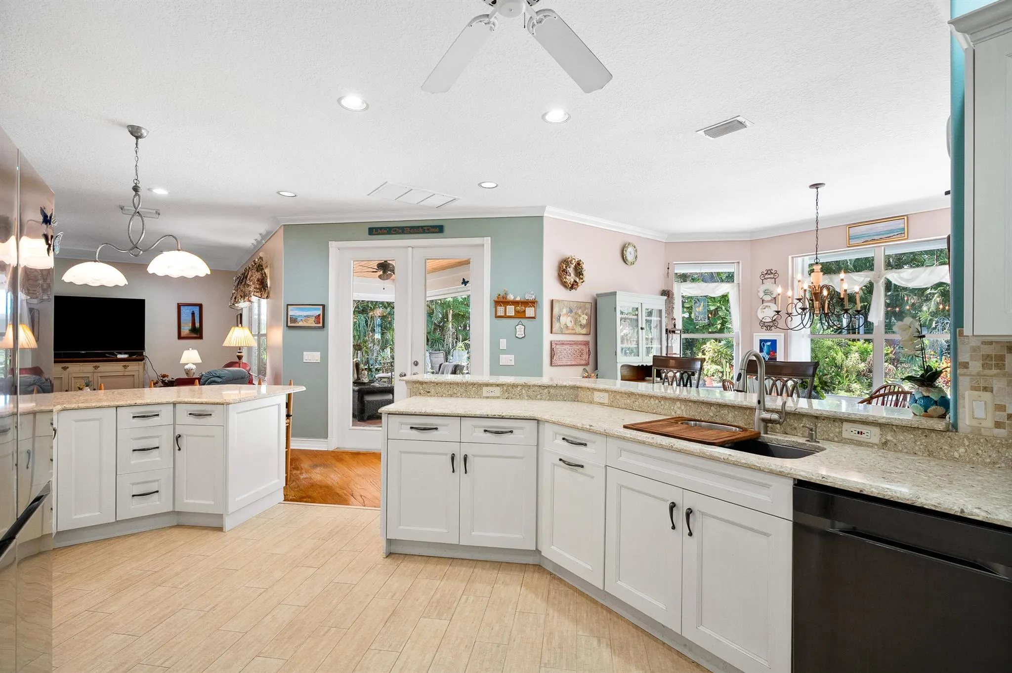 4 Lantana Lane