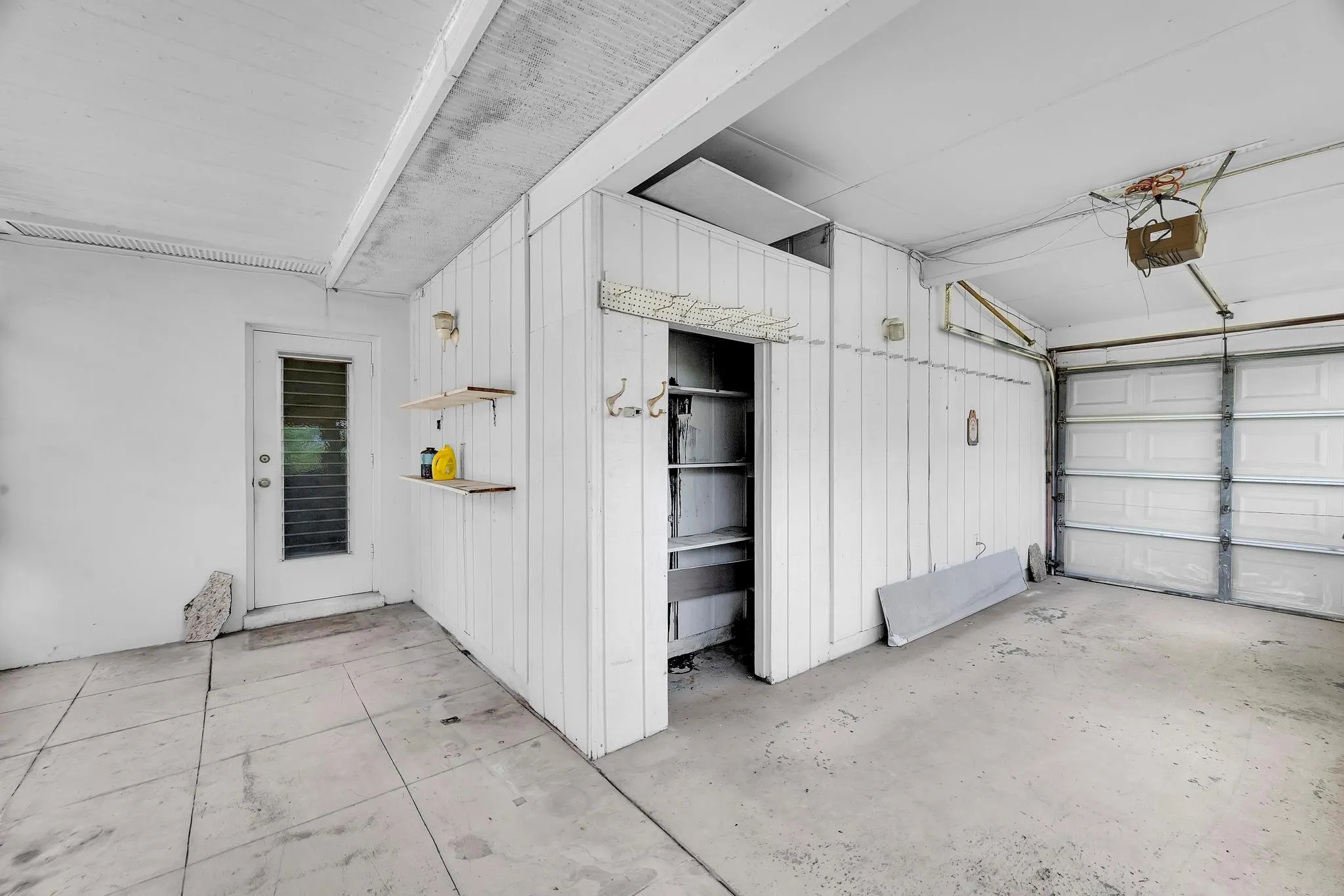 159 NE Lobster Road