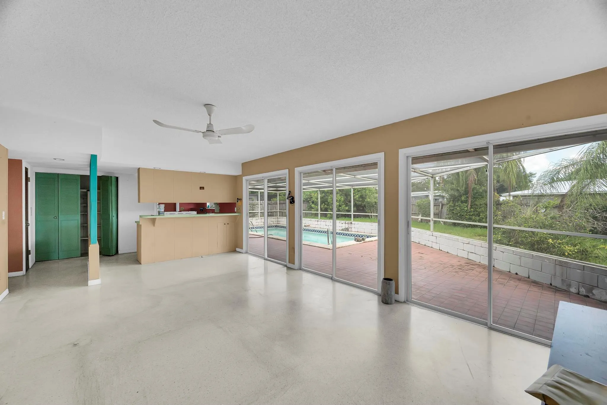 159 NE Lobster Road