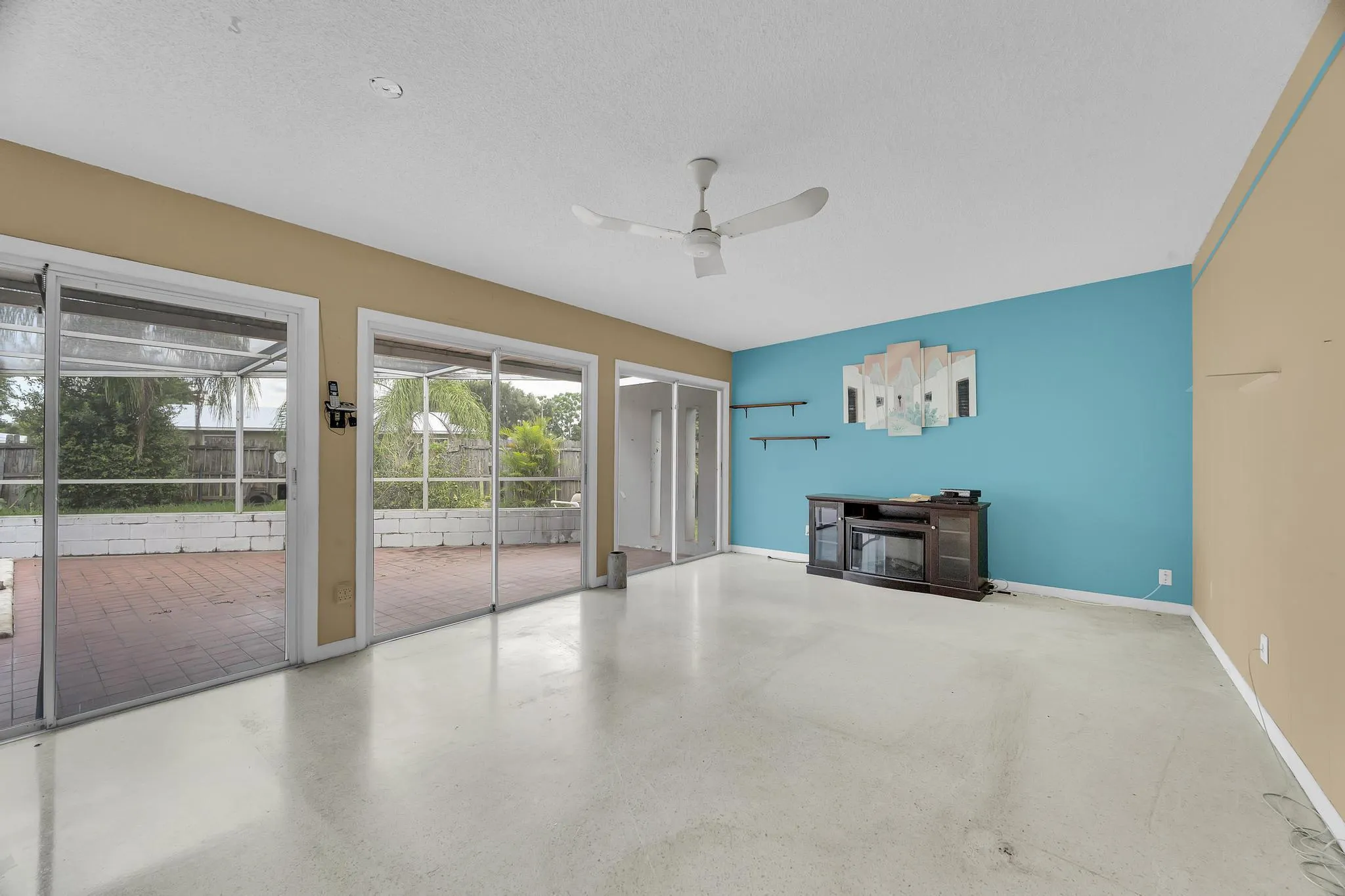 159 NE Lobster Road