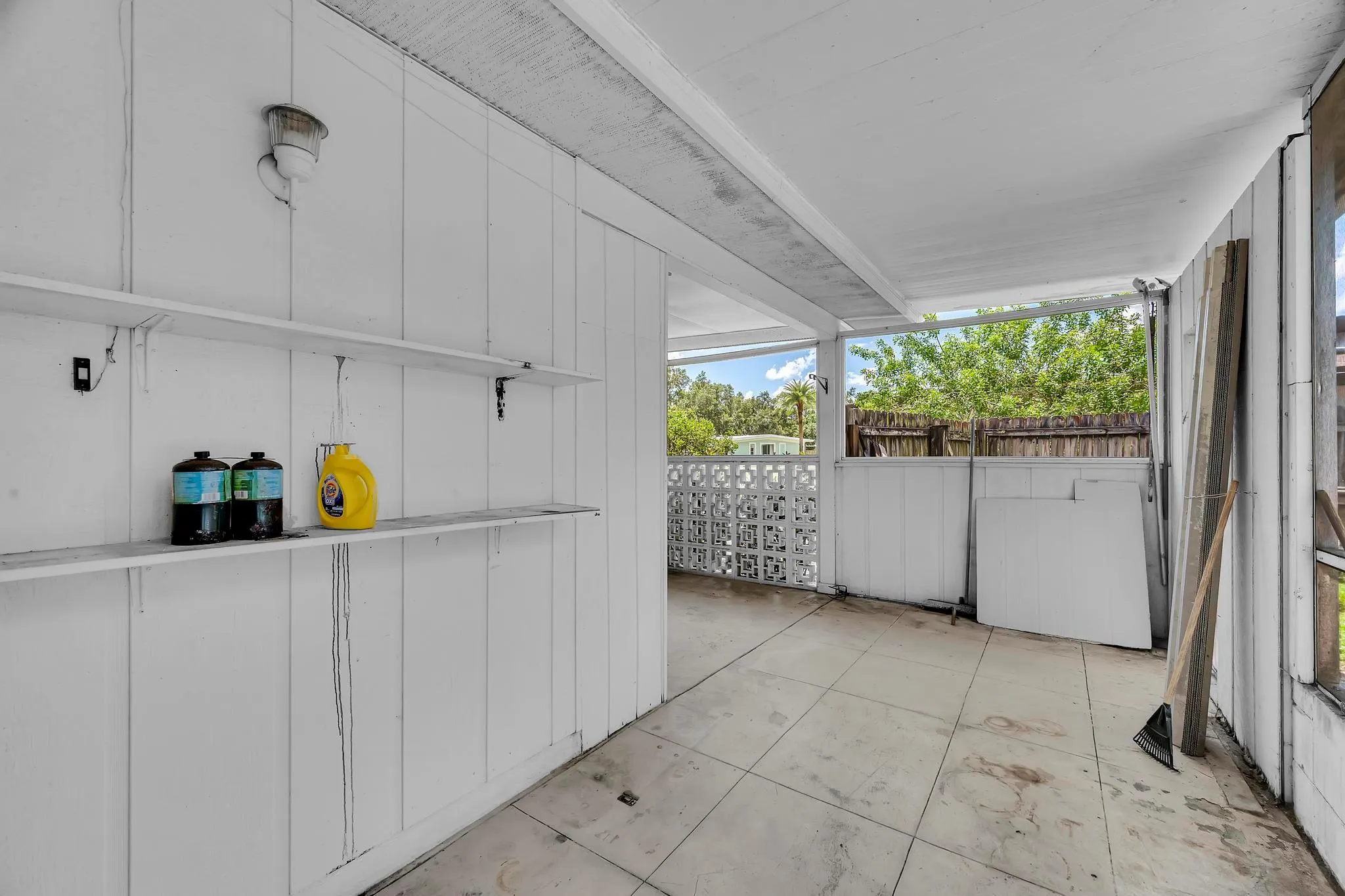 159 NE Lobster Road