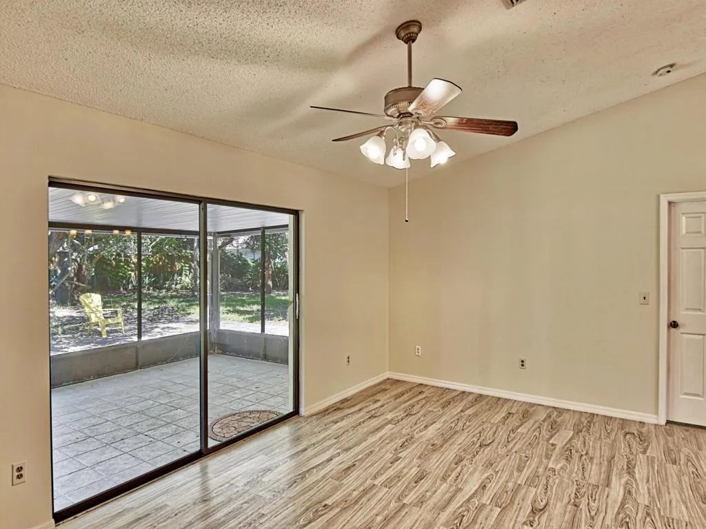 915 Marigold Lane