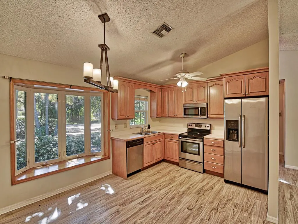 915 Marigold Lane