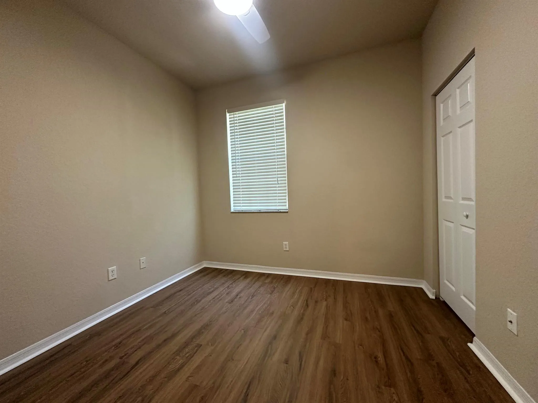 3041 SE Lexington Lakes Drive, #101