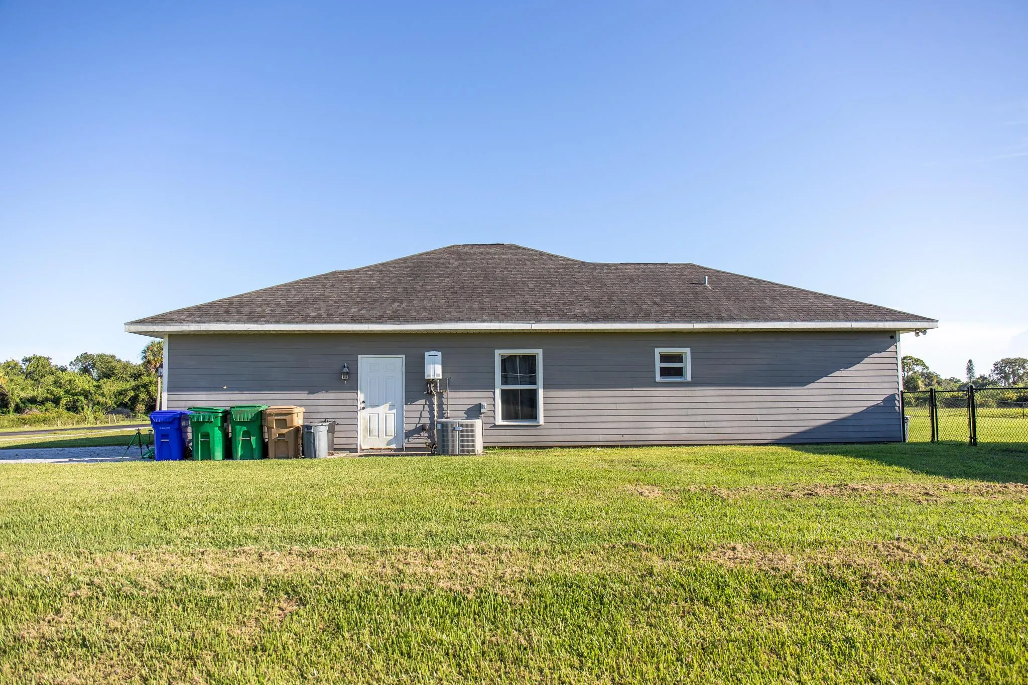 1402 SE 12th Drive