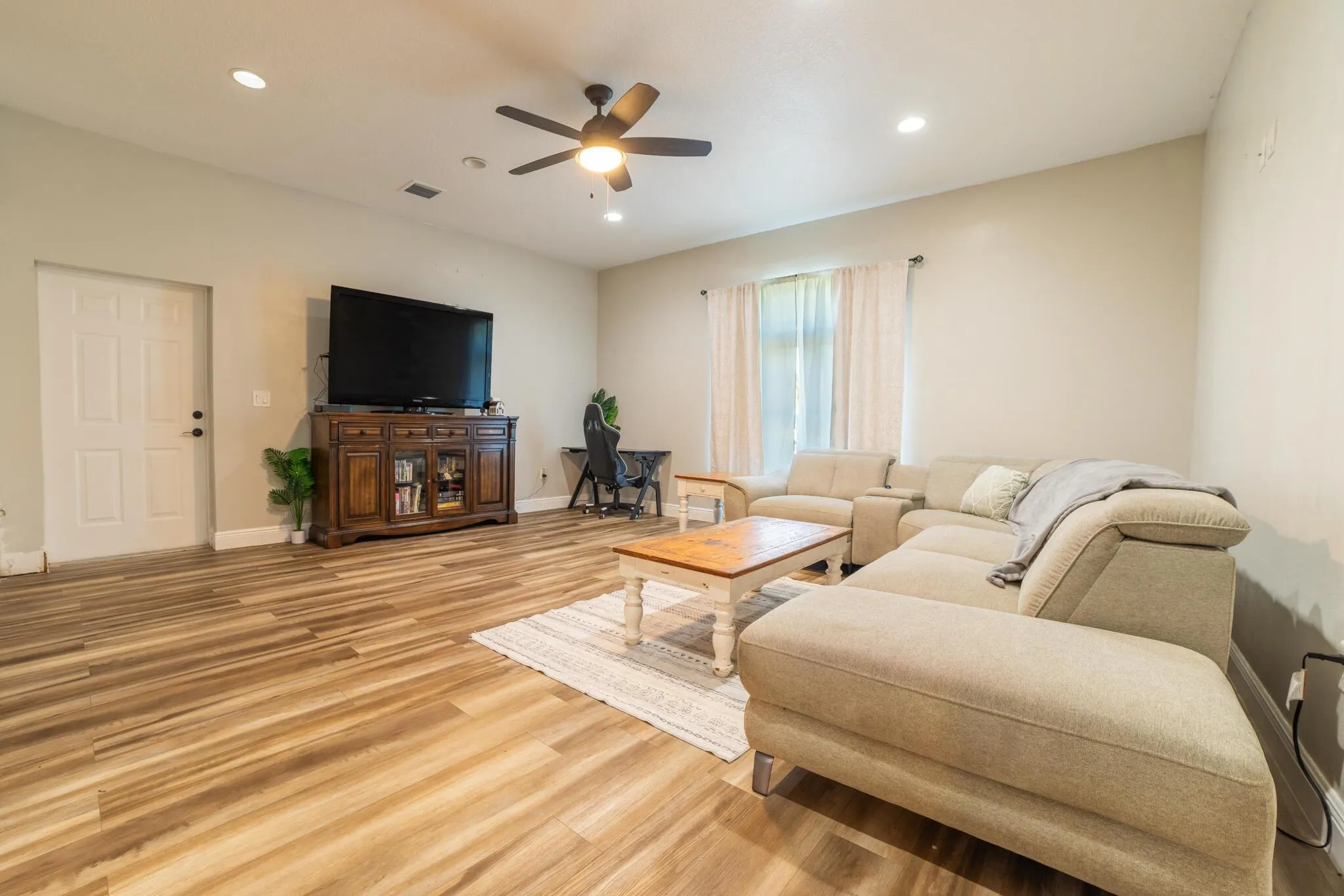 1402 SE 12th Drive