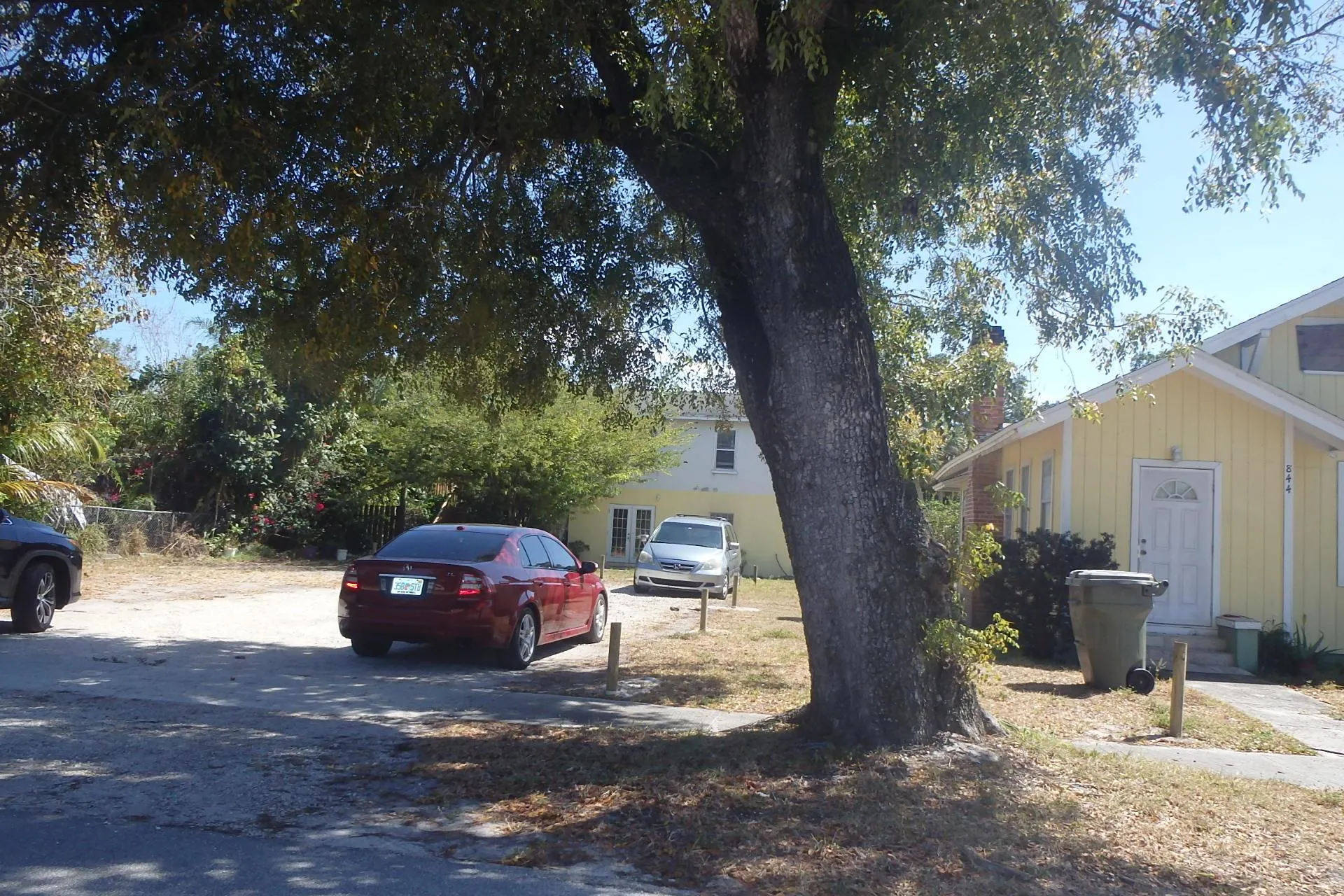 852 SE 14th Street, #B