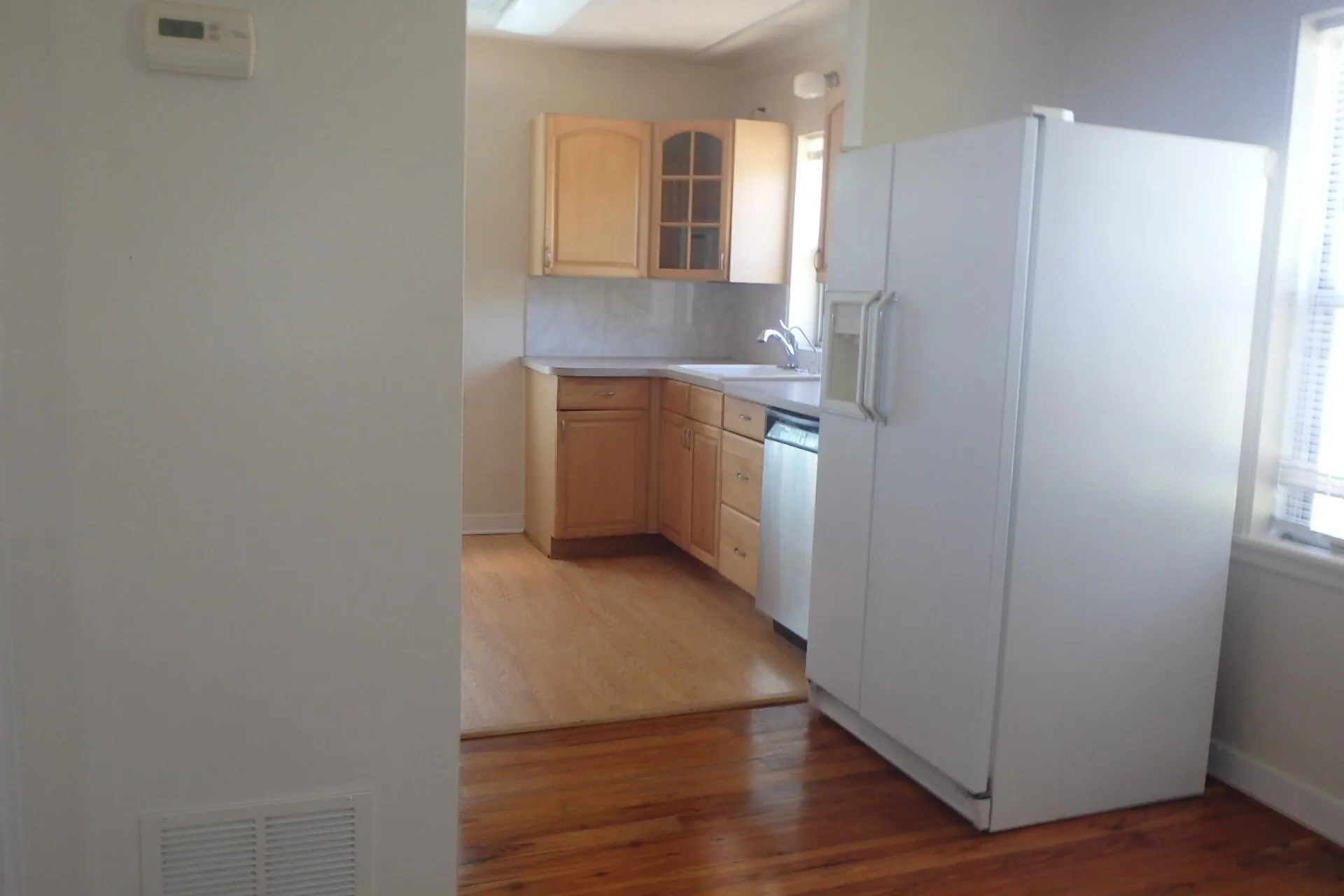 852 SE 14th Street, #B