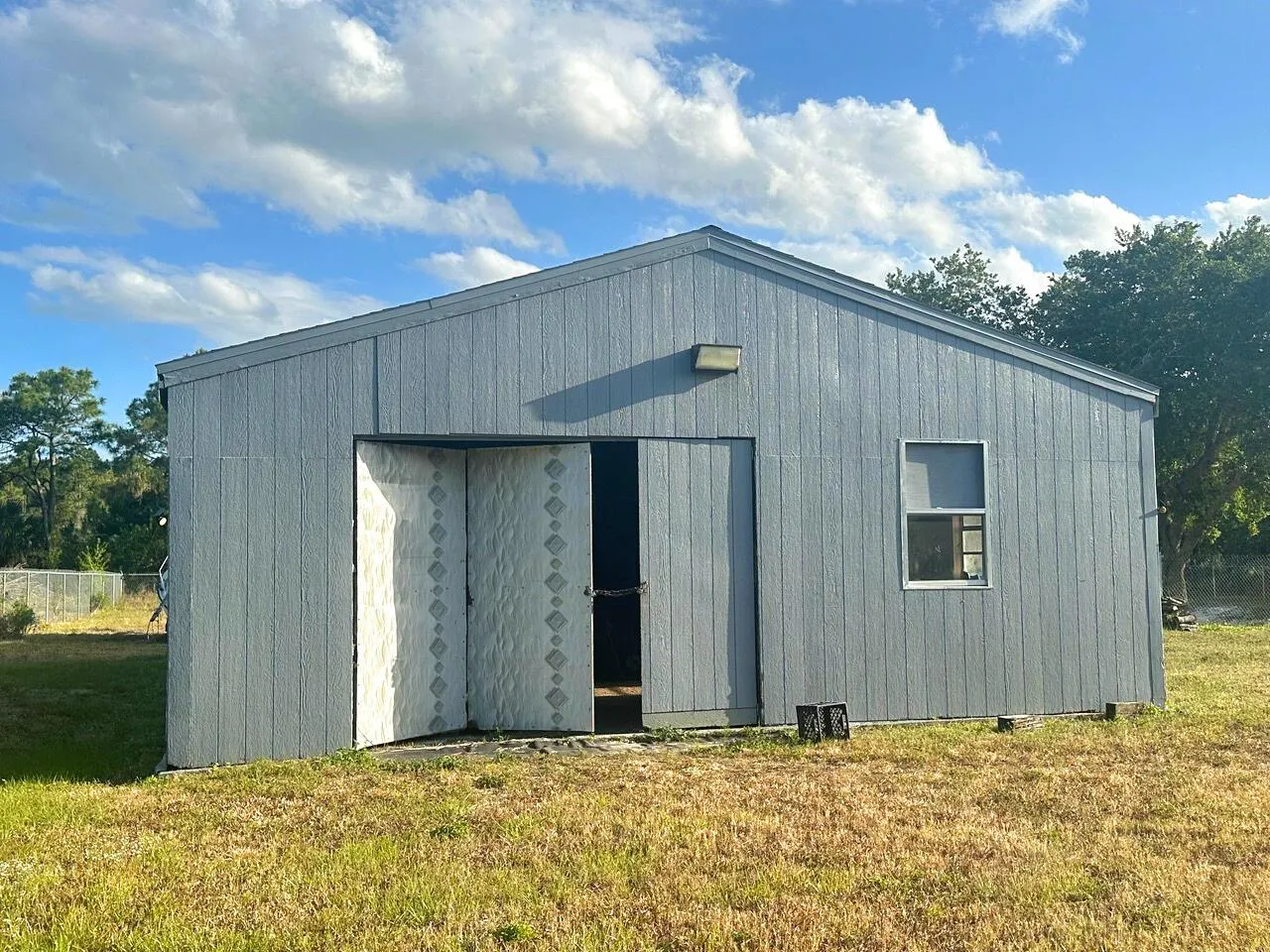 512 Avenida Del Sur
