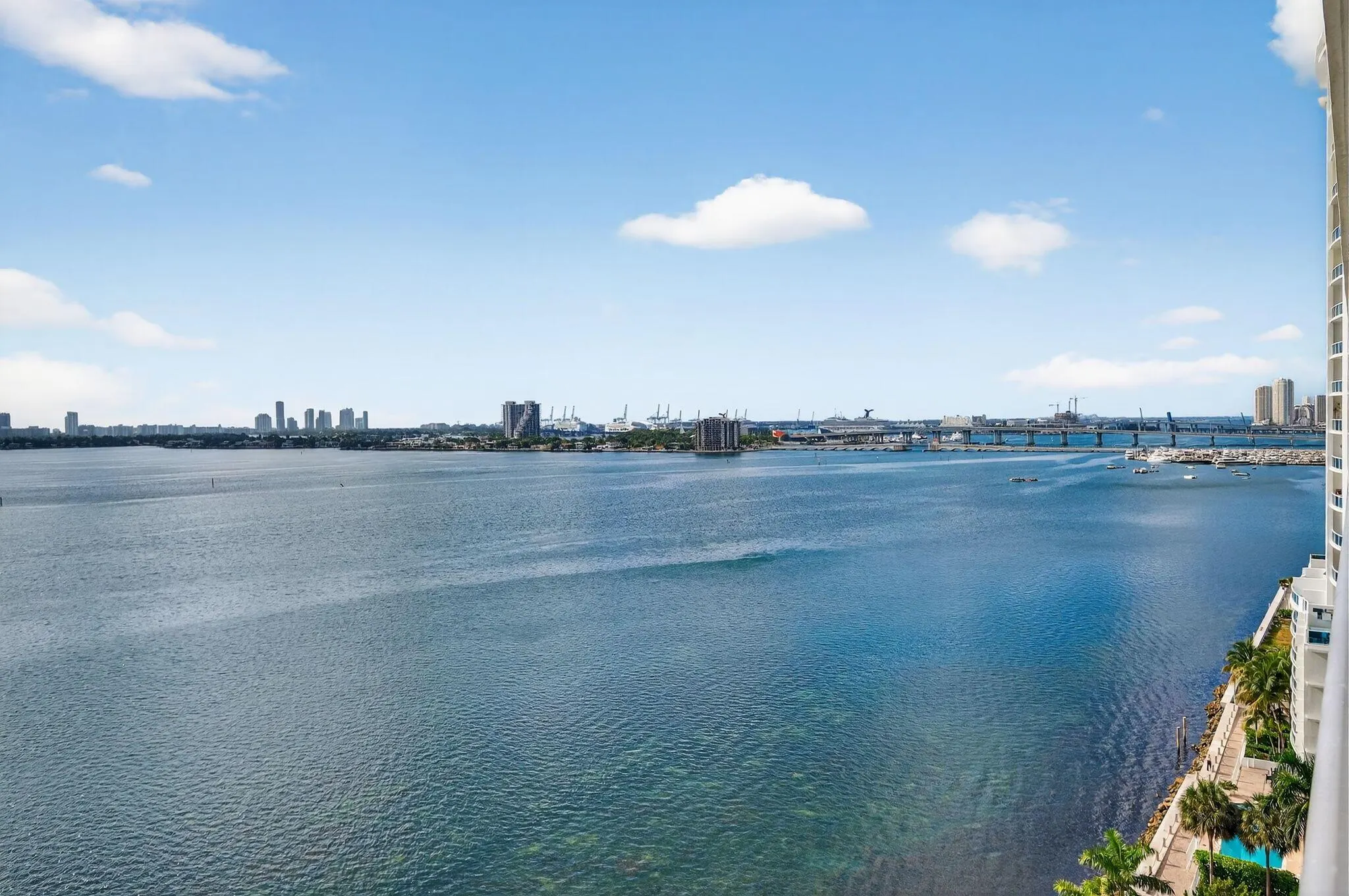 700 NE 24th Street, #1005