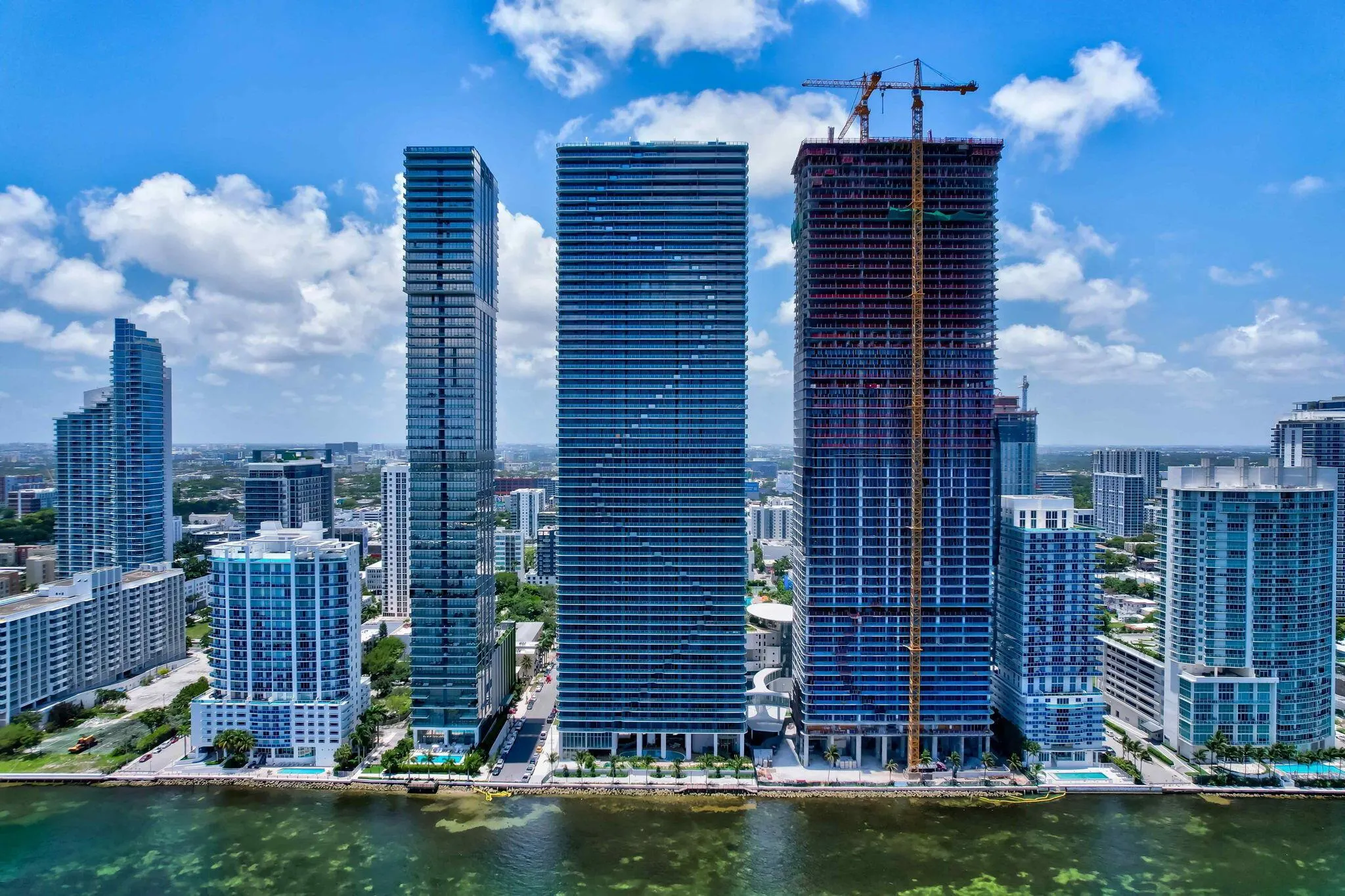 700 NE 24th Street, #1005