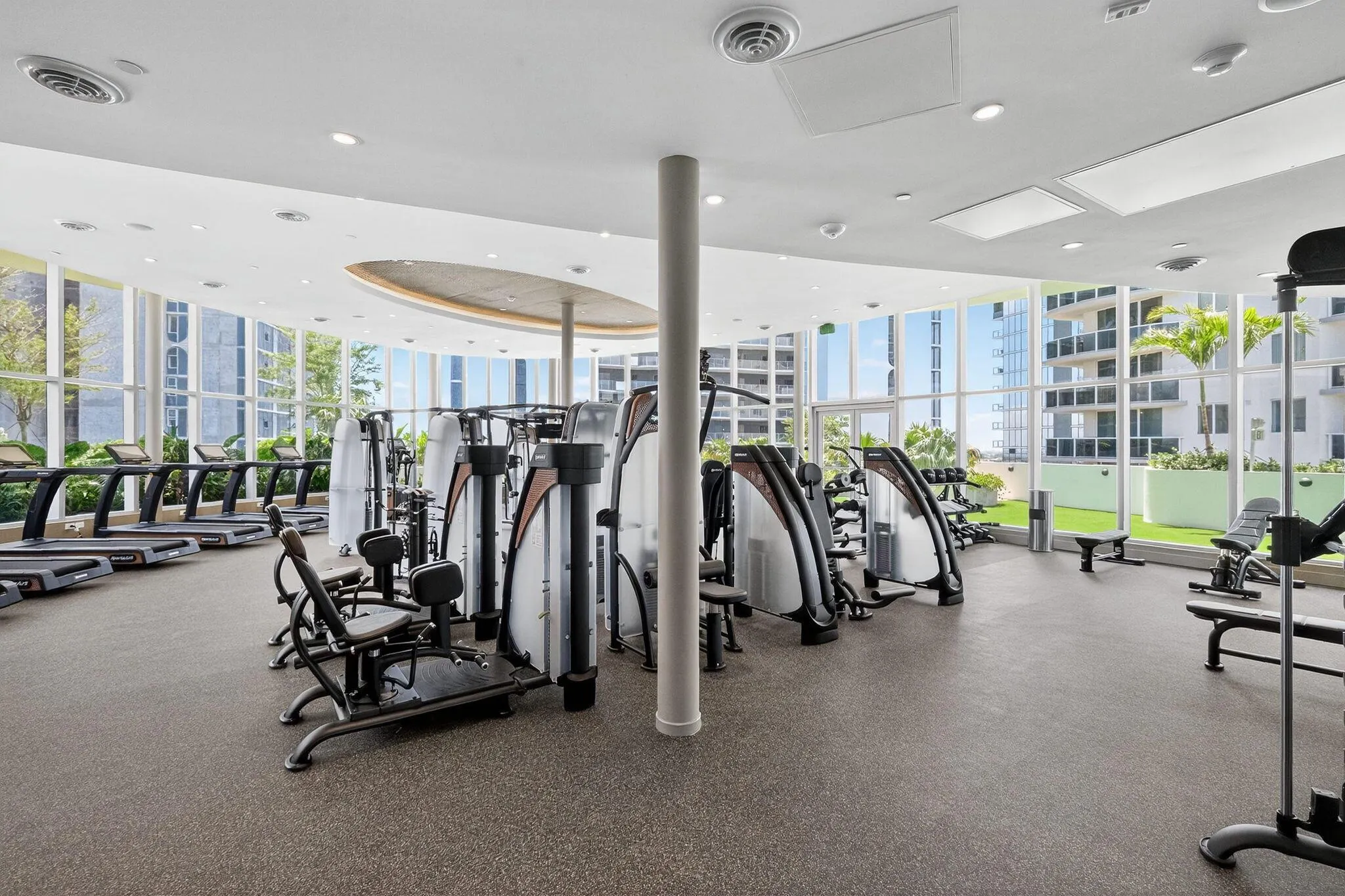 700 NE 24th Street, #1005