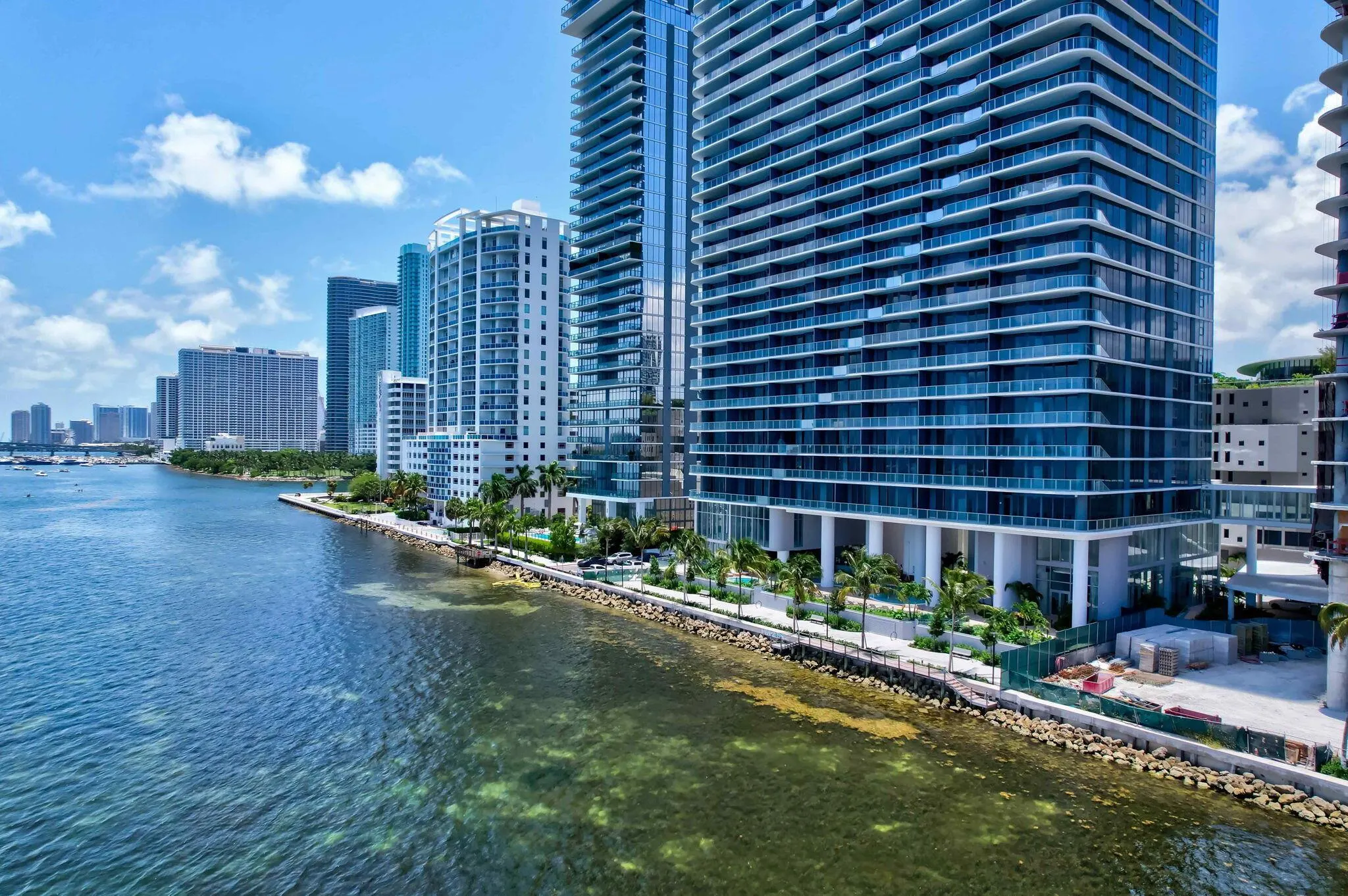 700 NE 24th Street, #1005
