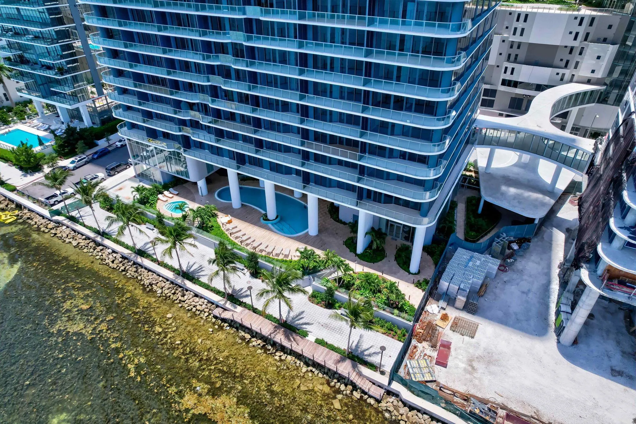 700 NE 24th Street, #1005