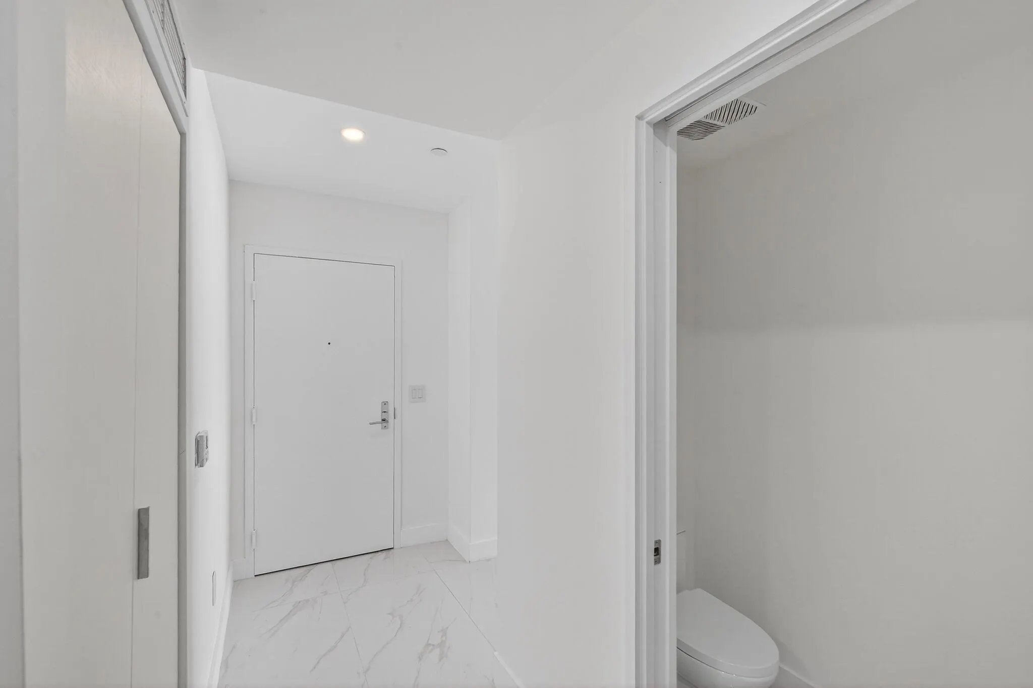 700 NE 24th Street, #1005