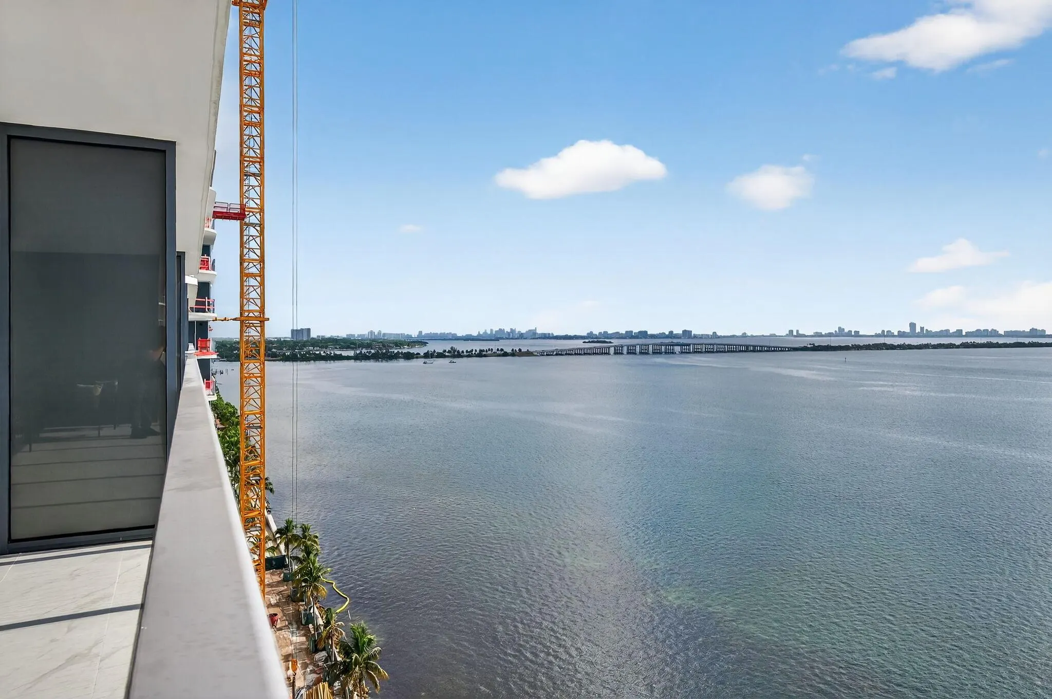 700 NE 24th Street, #1005