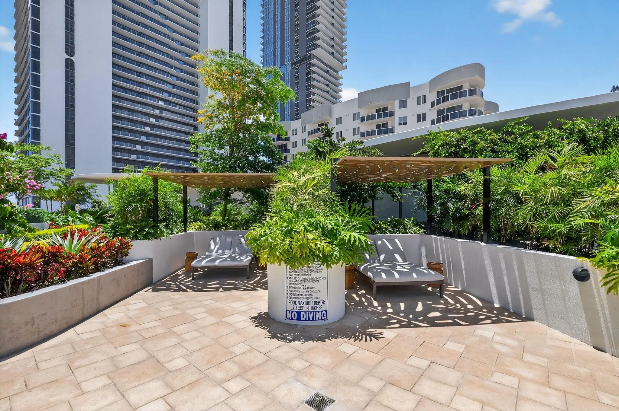 700 NE 24th Street, #1005
