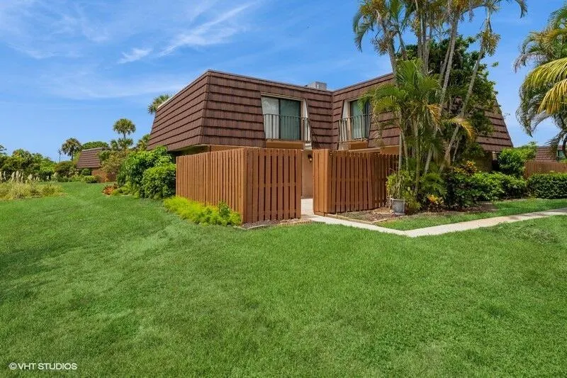 6138 SE Riverboat Drive
