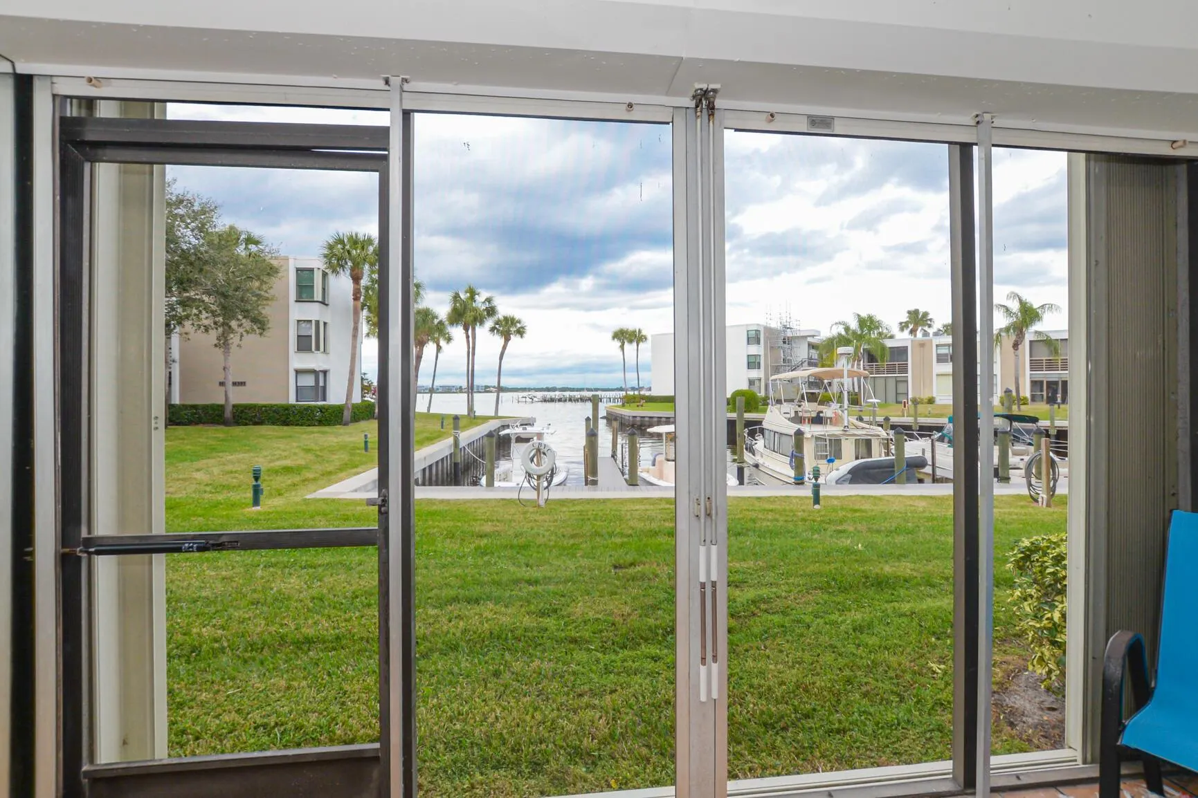 1950 SW Palm City Road, #12-103
