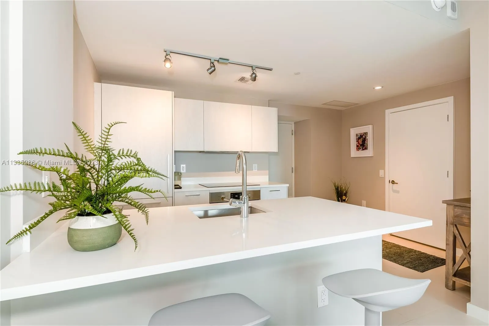 501 NE 31st Street, #1604