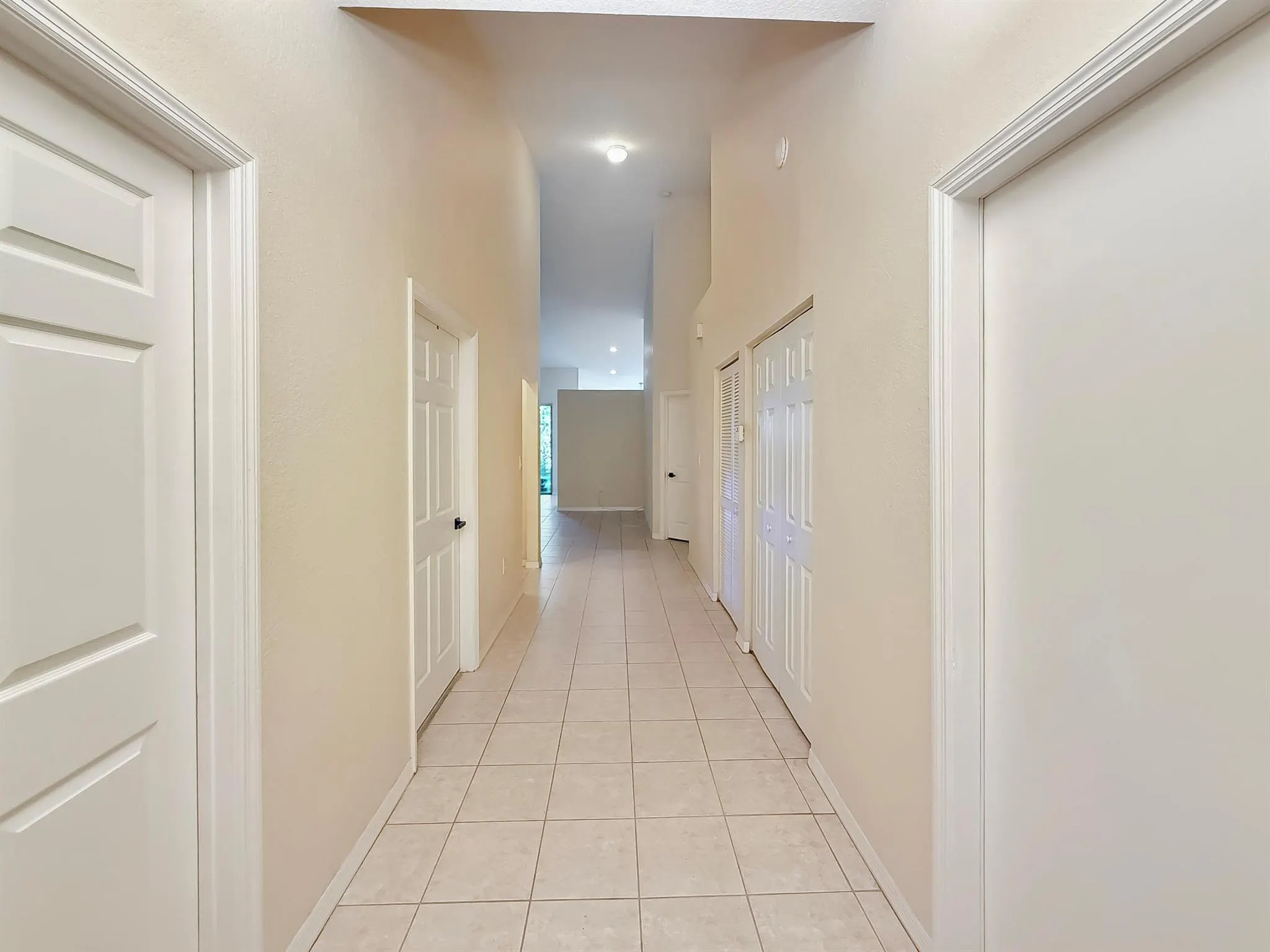 2400 E Aragon Boulevard, #2
