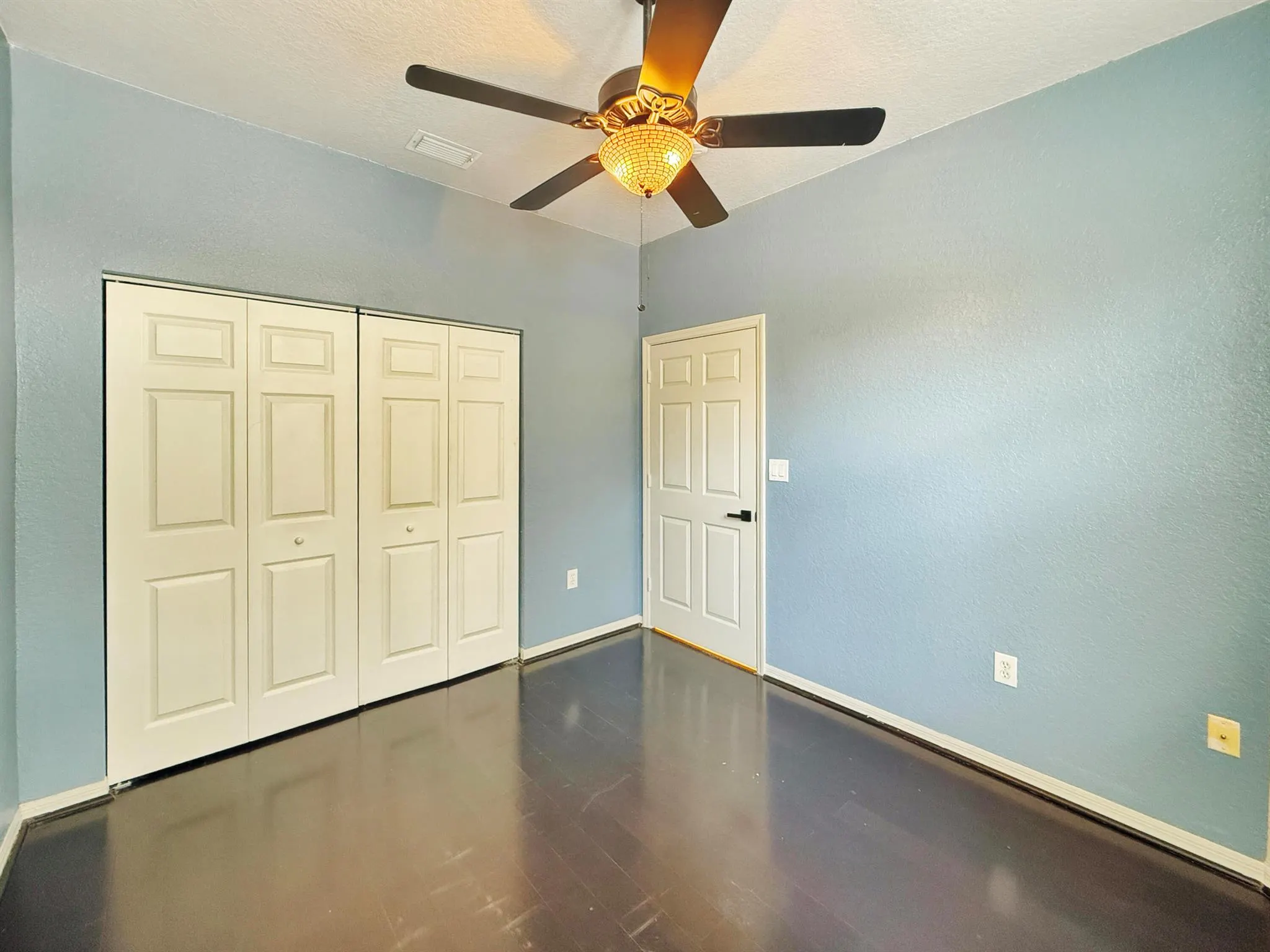 2400 E Aragon Boulevard, #2