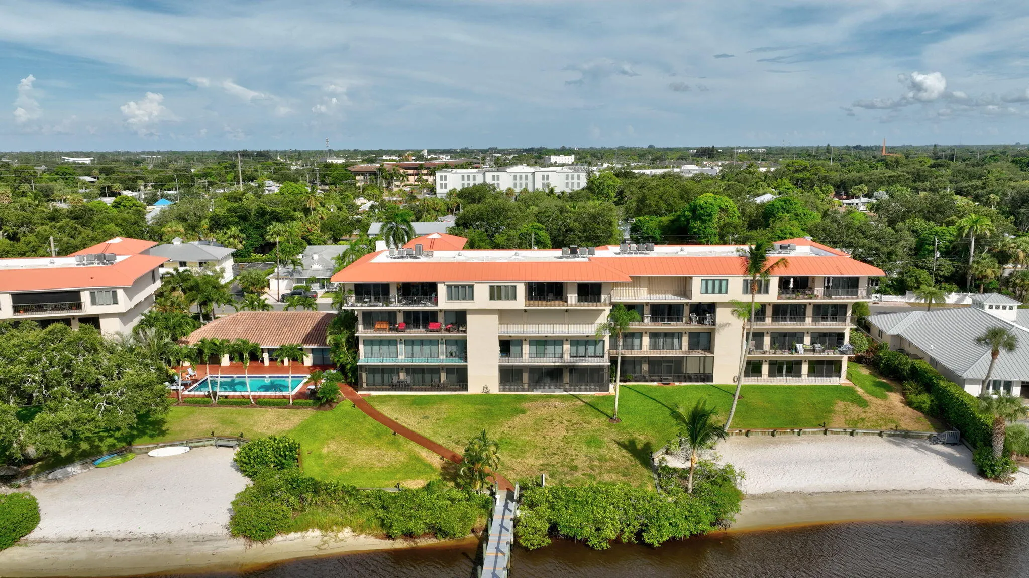 624 SW Saint Lucie Crescent, #308