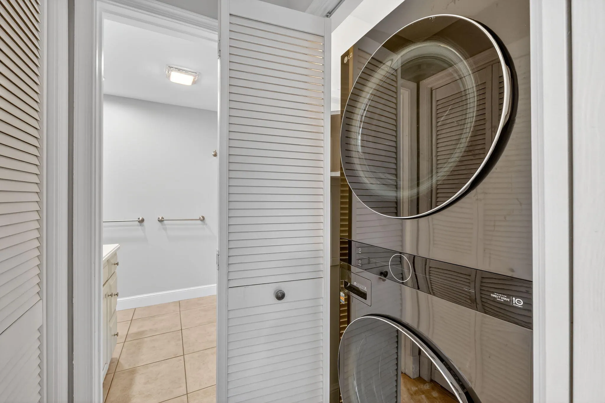 624 SW Saint Lucie Crescent, #308