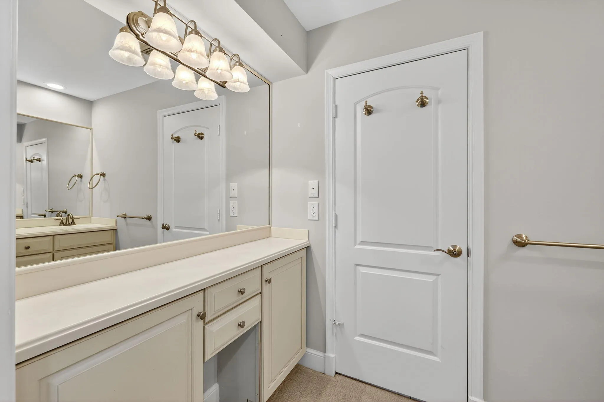 624 SW Saint Lucie Crescent, #308