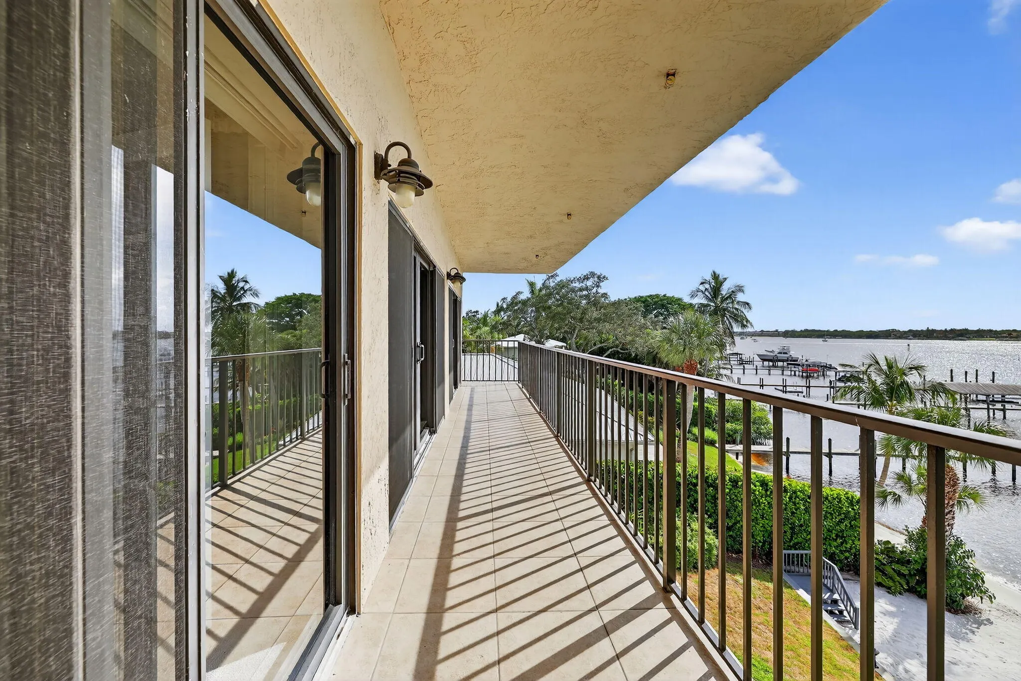 624 SW Saint Lucie Crescent, #308