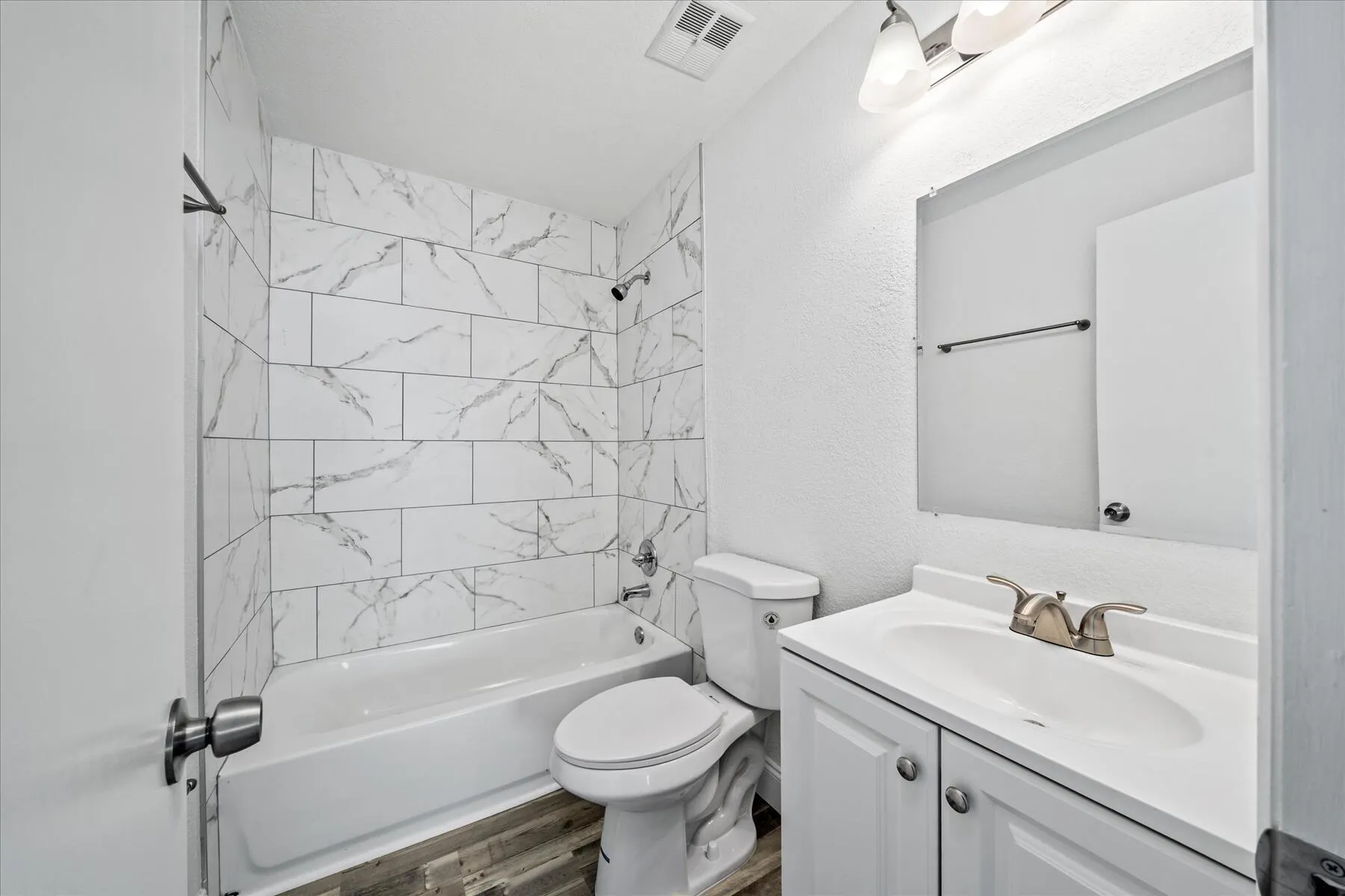 825 2nd Street