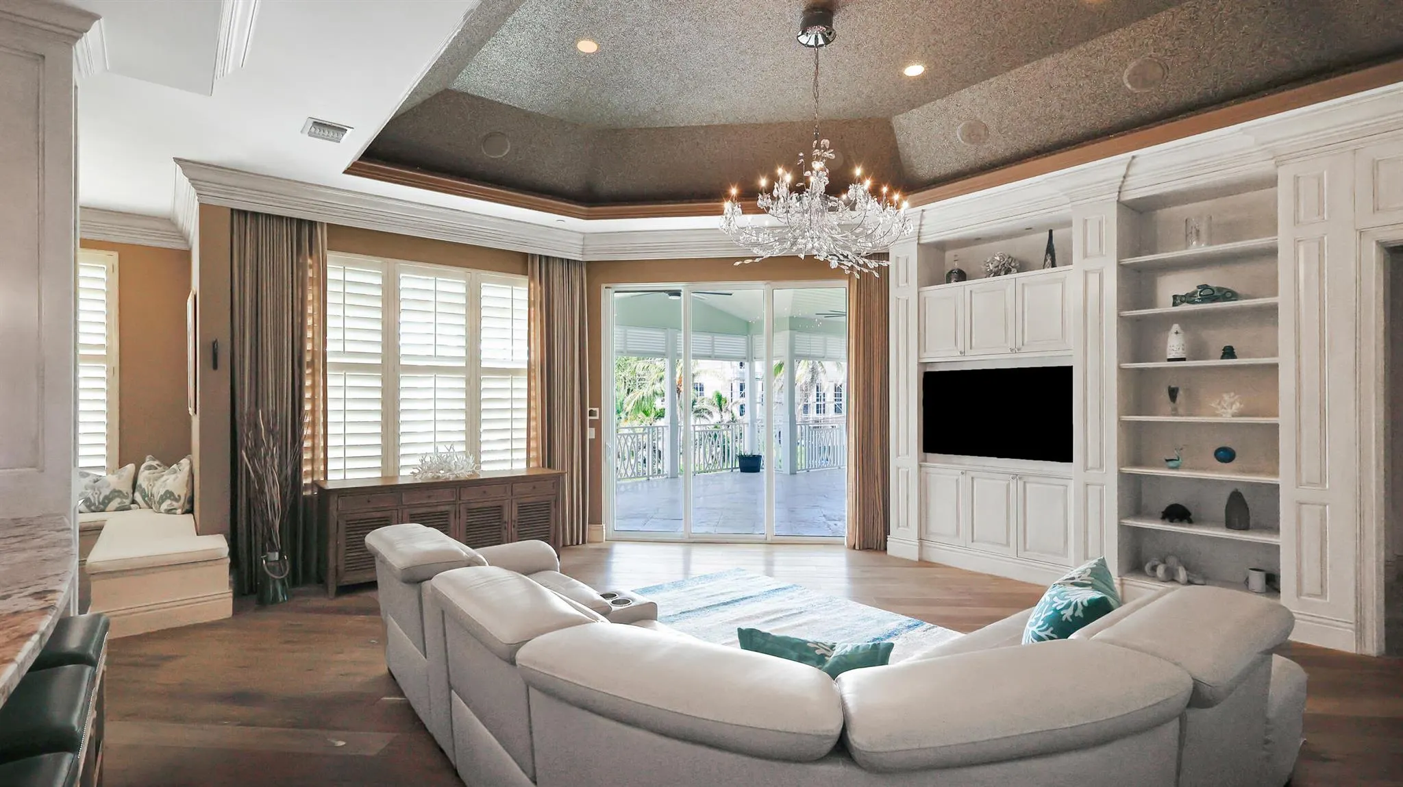 400 S Ocean Boulevard, #215