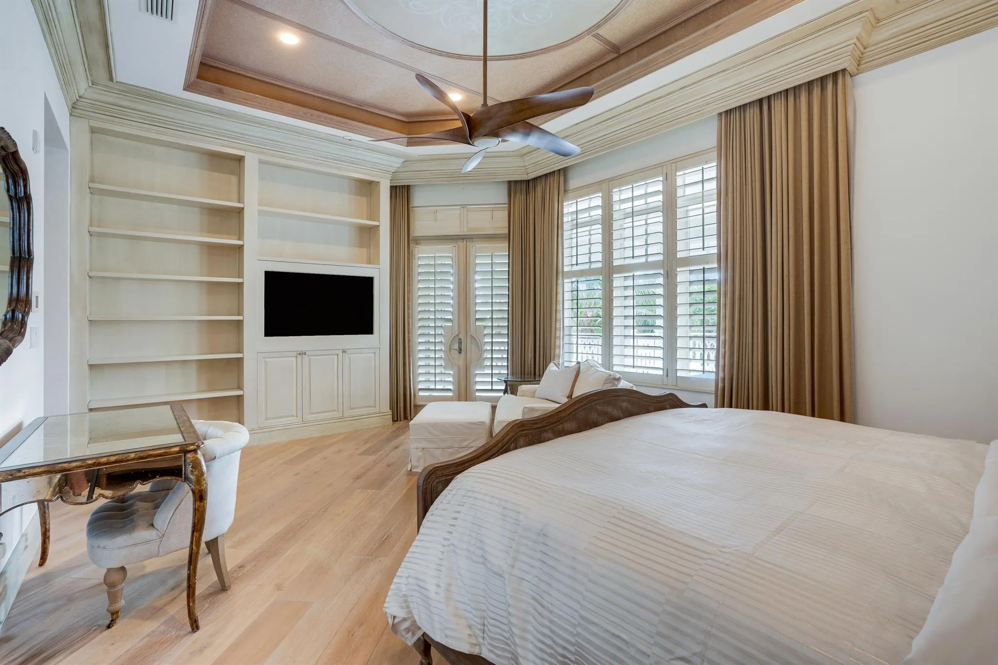 400 S Ocean Boulevard, #215