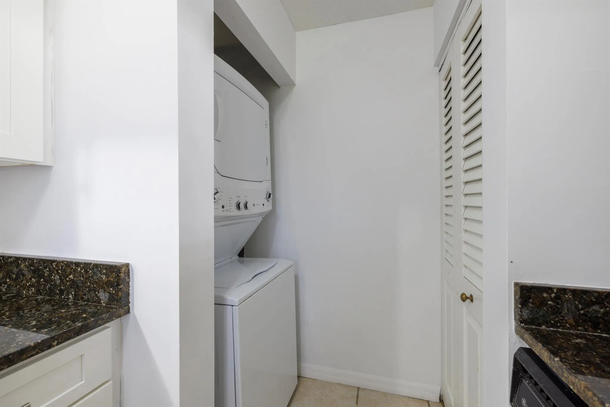6541 SE Federal Highway, #101