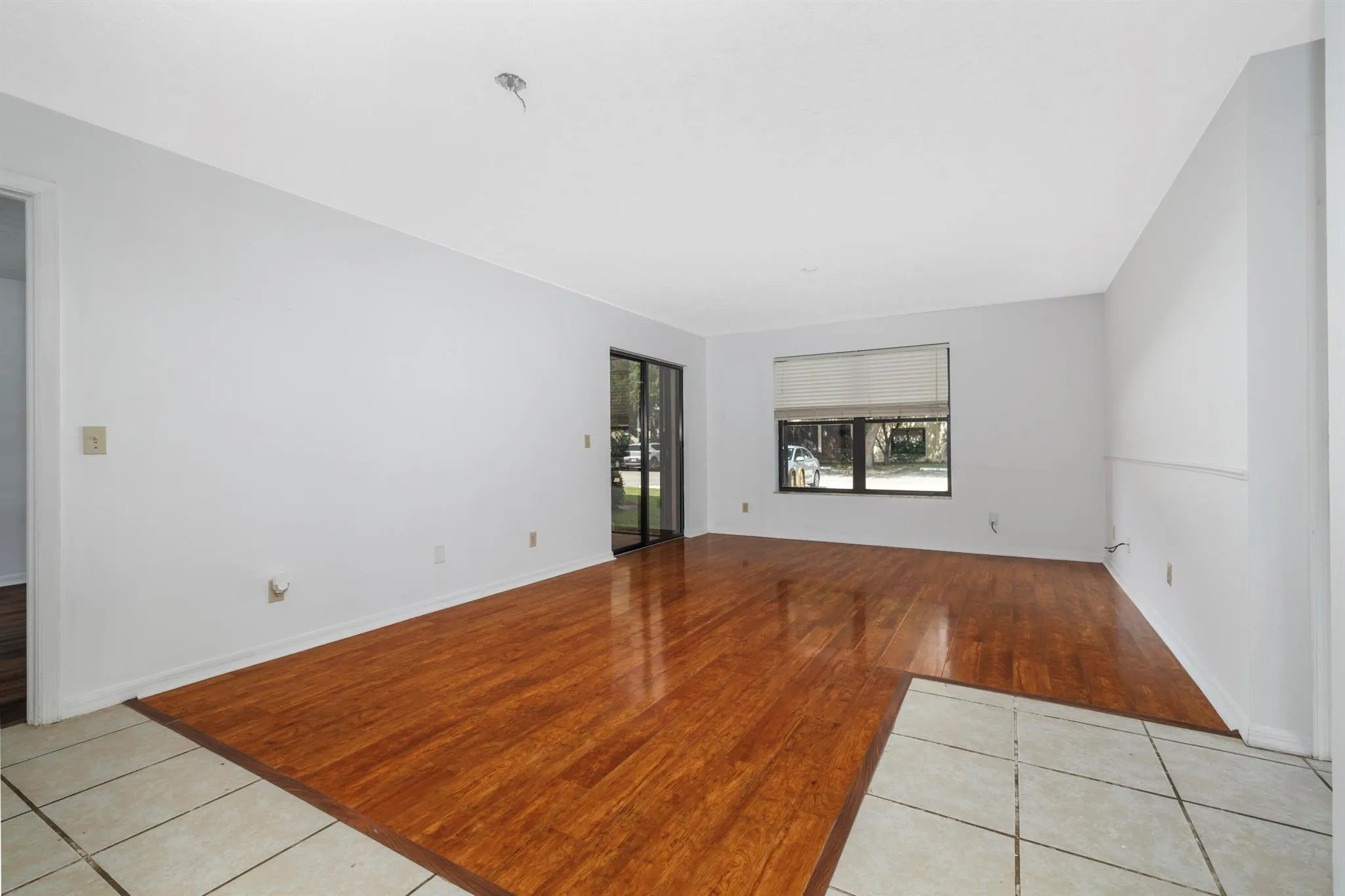 6541 SE Federal Highway, #101
