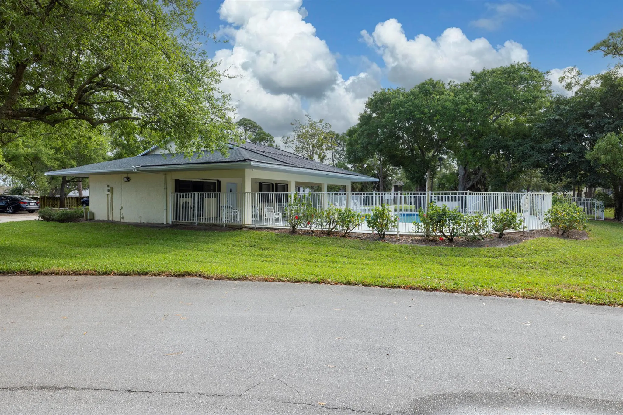 6541 SE Federal Highway, #101