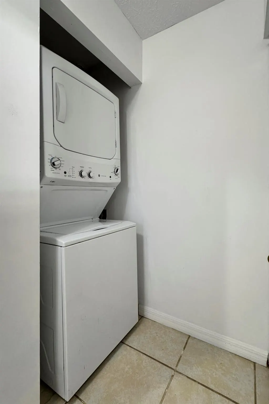 6541 SE Federal Highway, #101