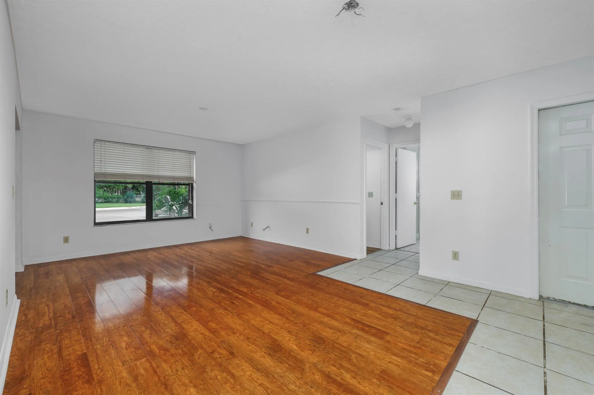6541 SE Federal Highway, #101