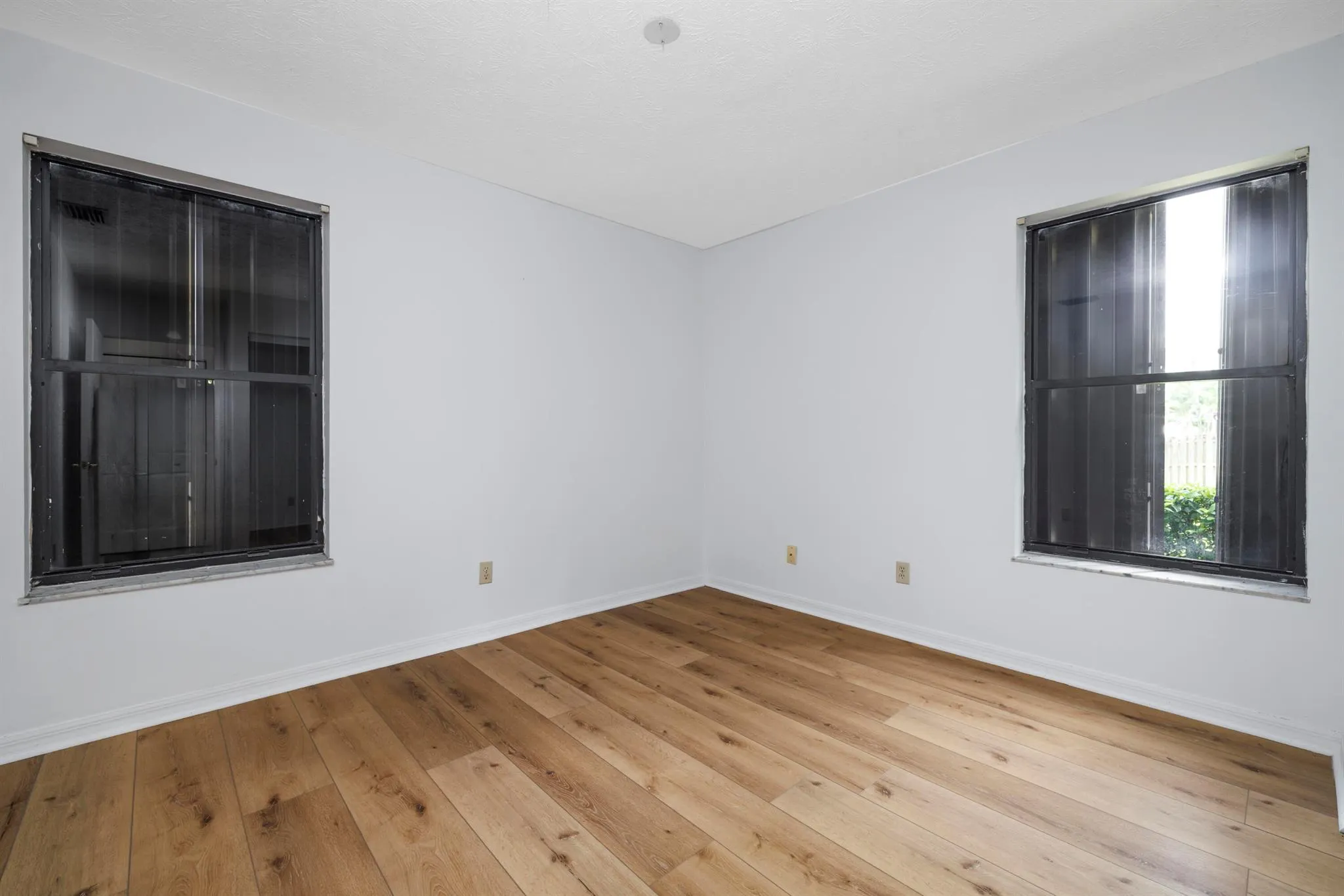 6541 SE Federal Highway, #101