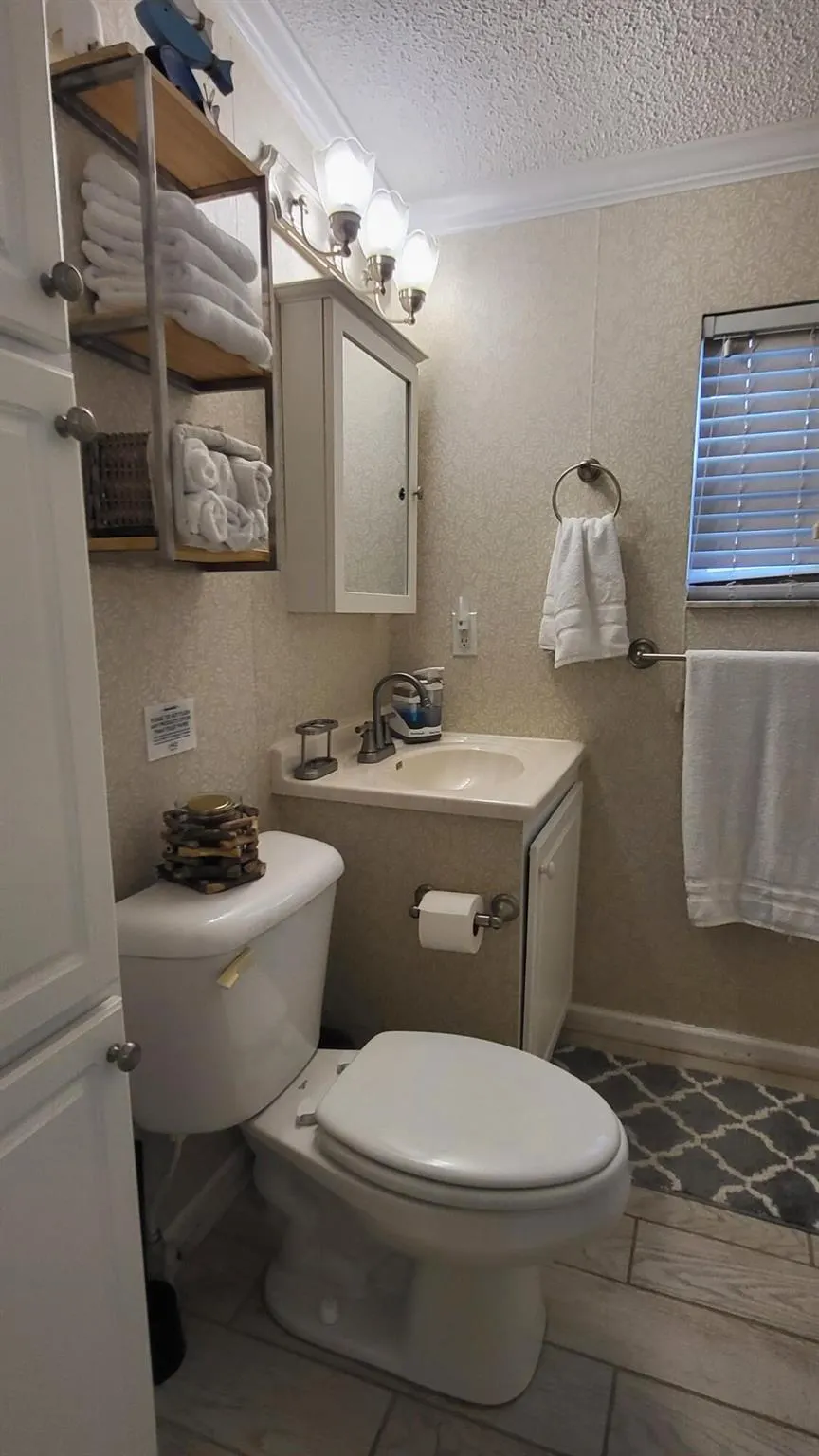 1339 Old Lakeport Road NW, #2 B