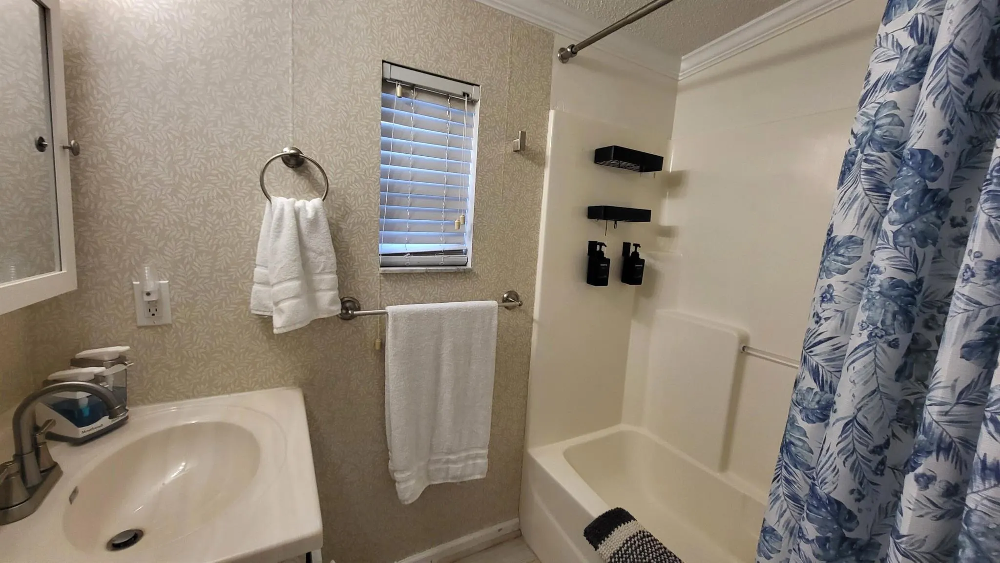 1339 Old Lakeport Road NW, #2 B