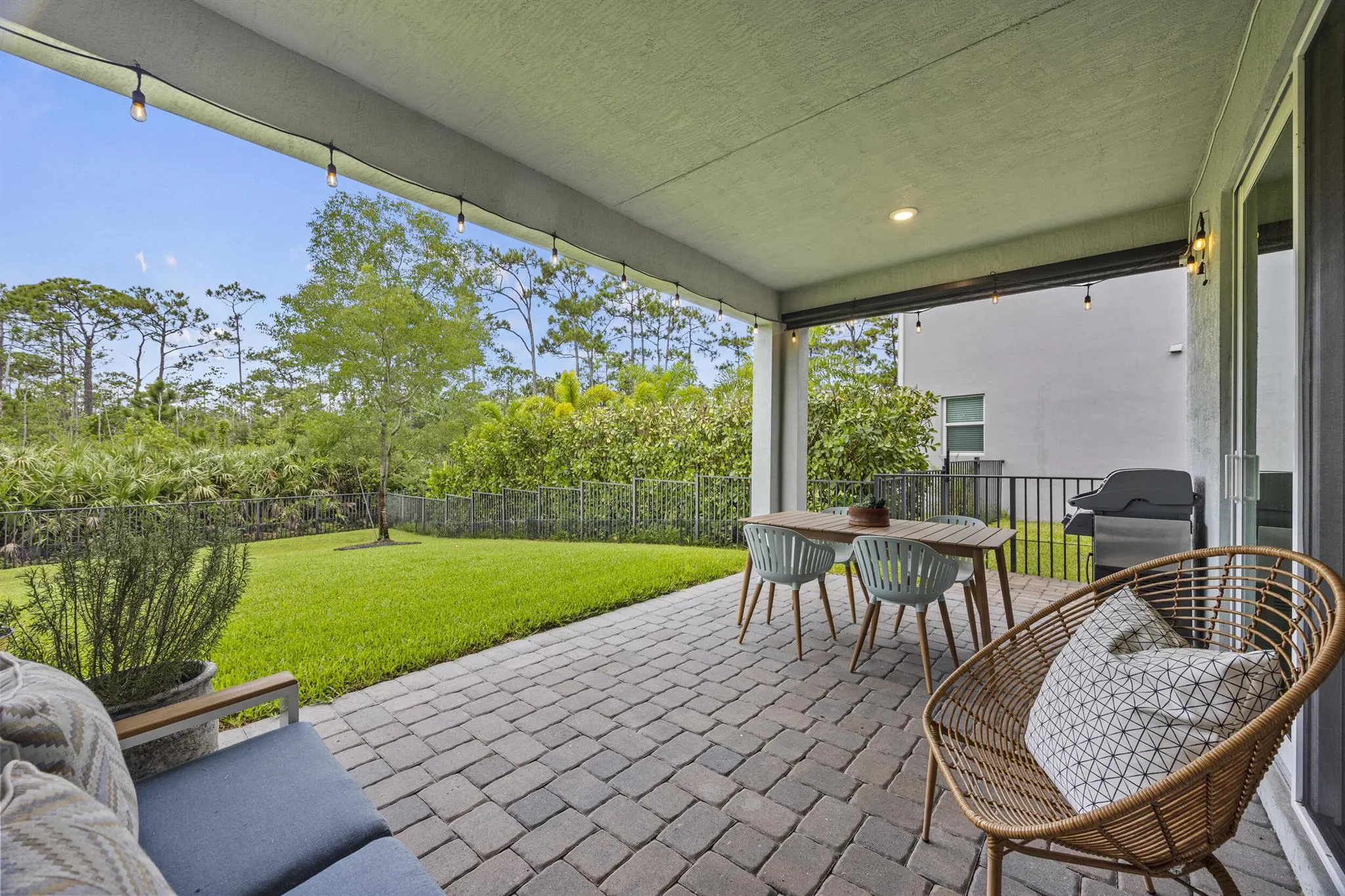 4610 SW Ardsley Drive