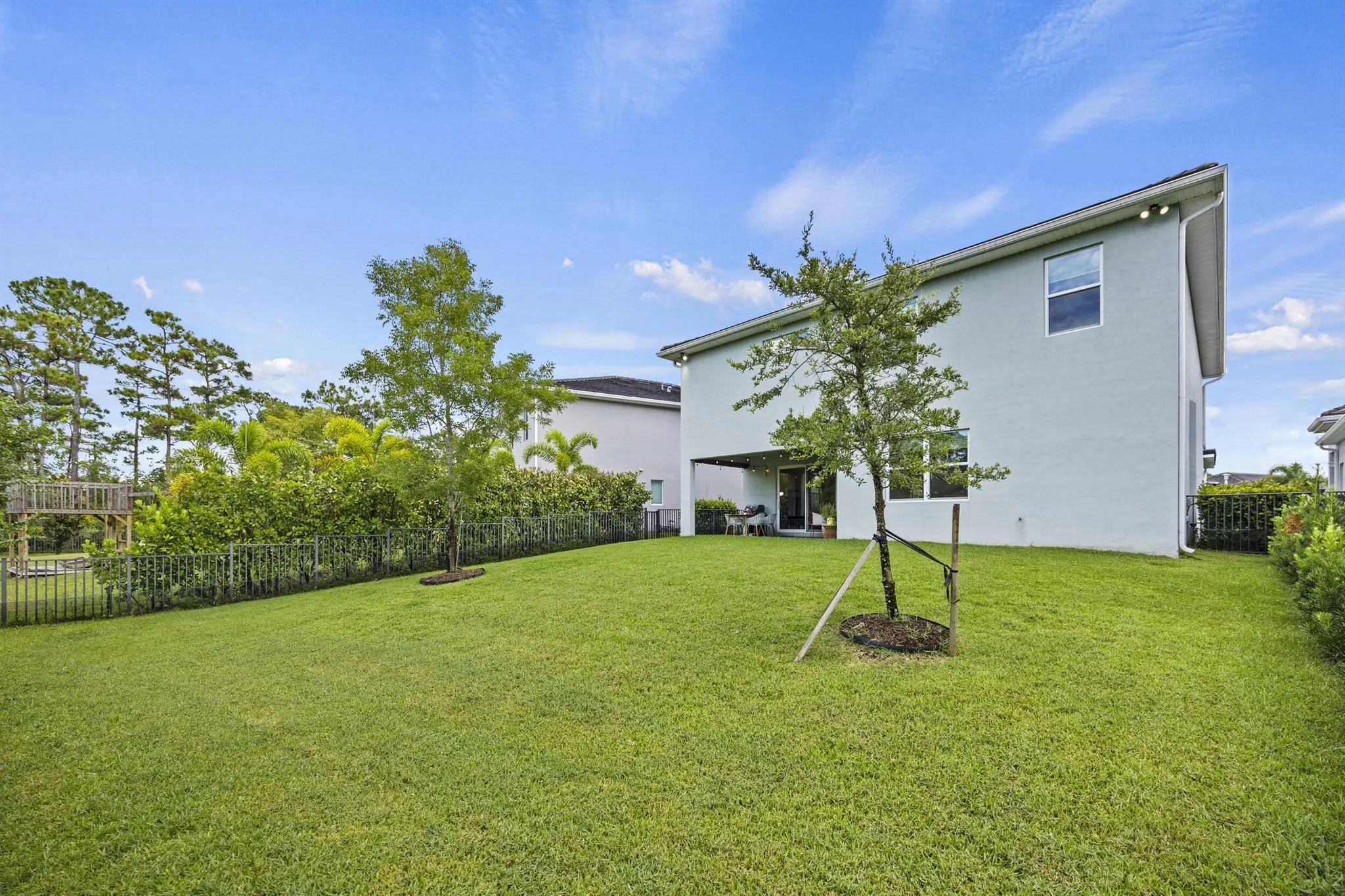 4610 SW Ardsley Drive