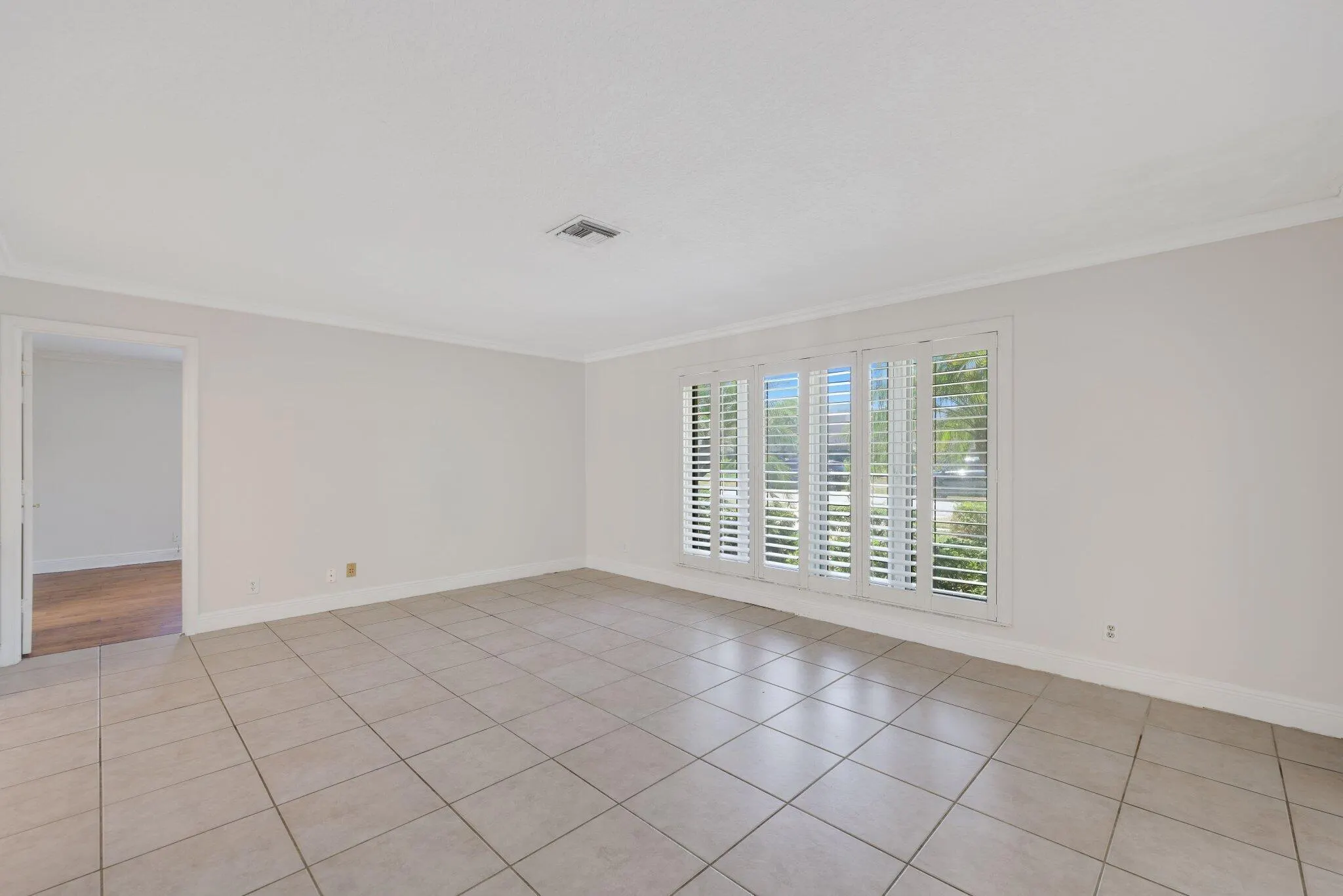 2331 NE 35 Drive